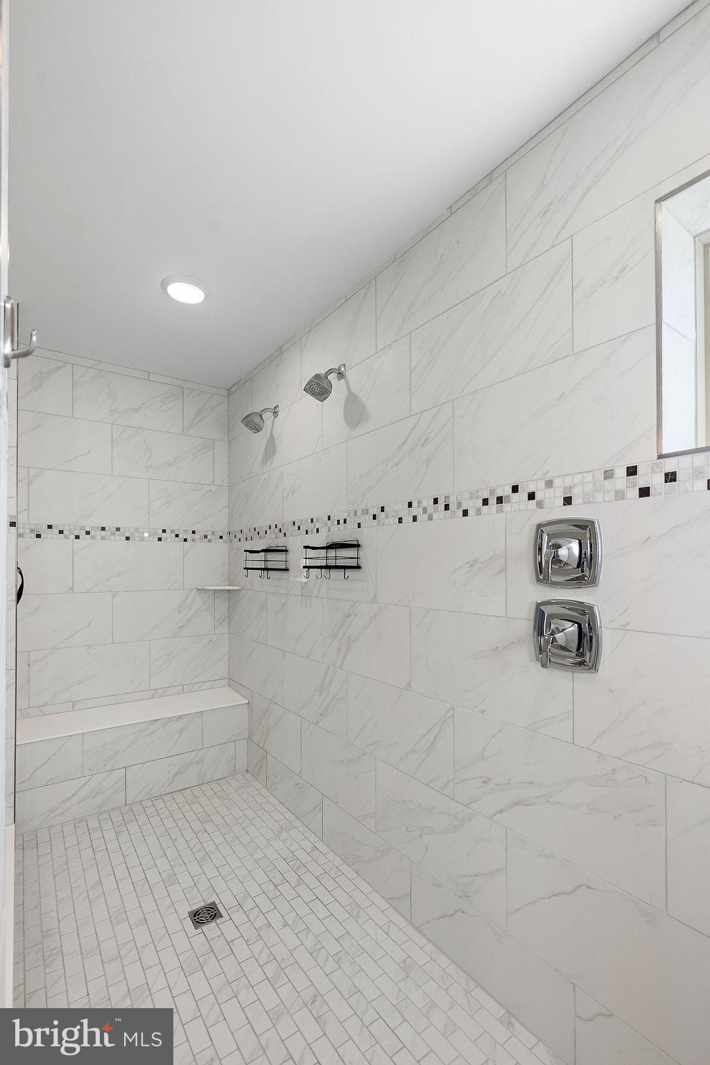 WHITEHALL - Residential