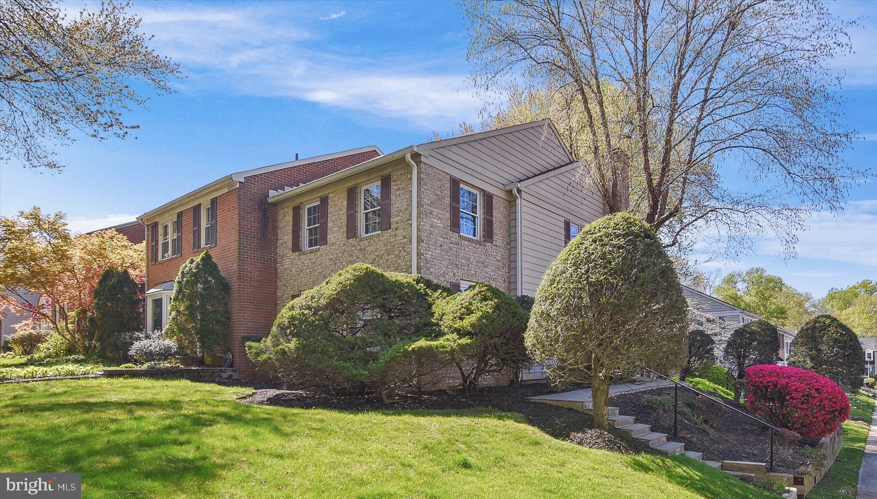 CROFTON COMMONS - Residential