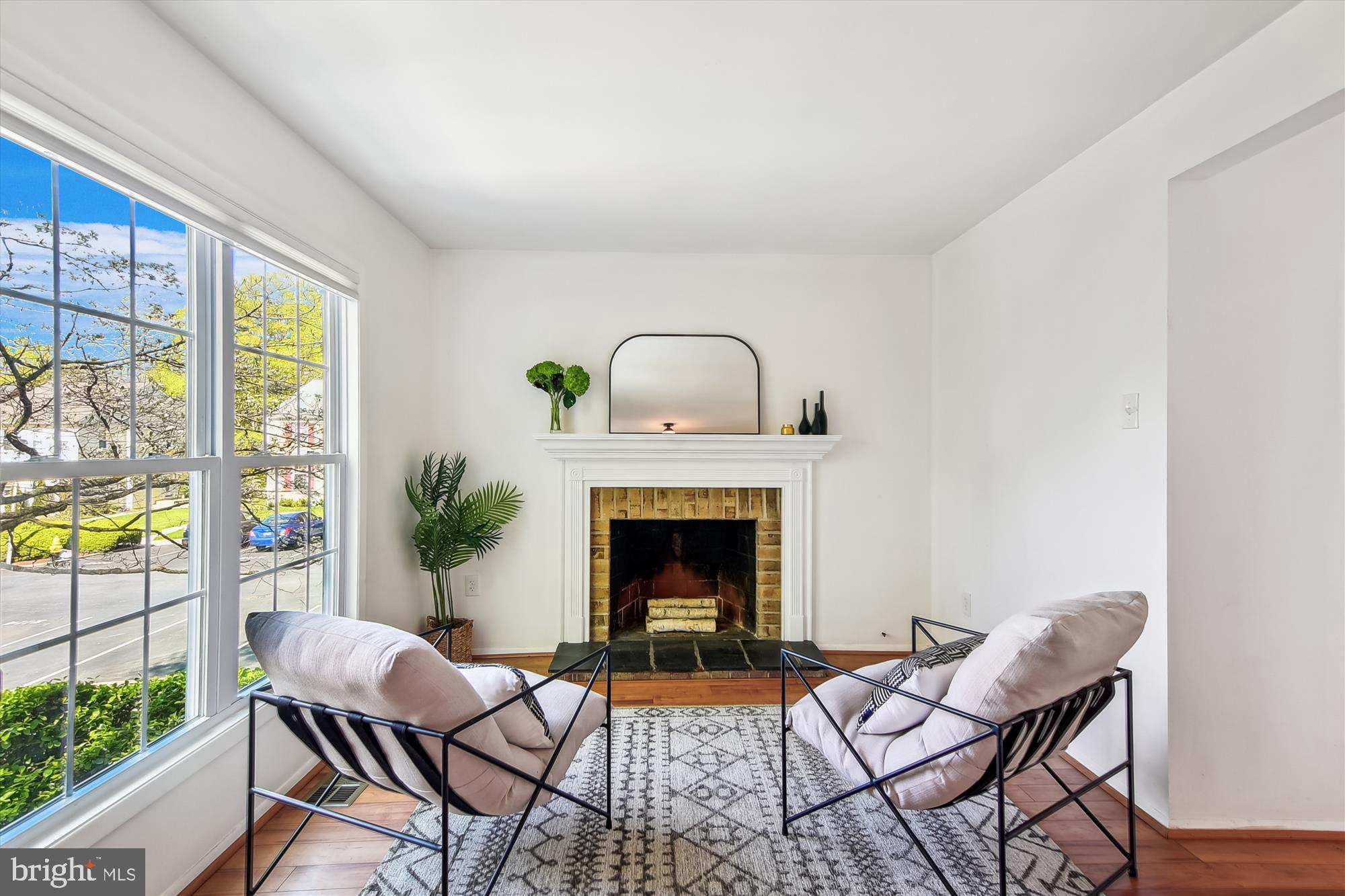 CROFTON COMMONS - Residential