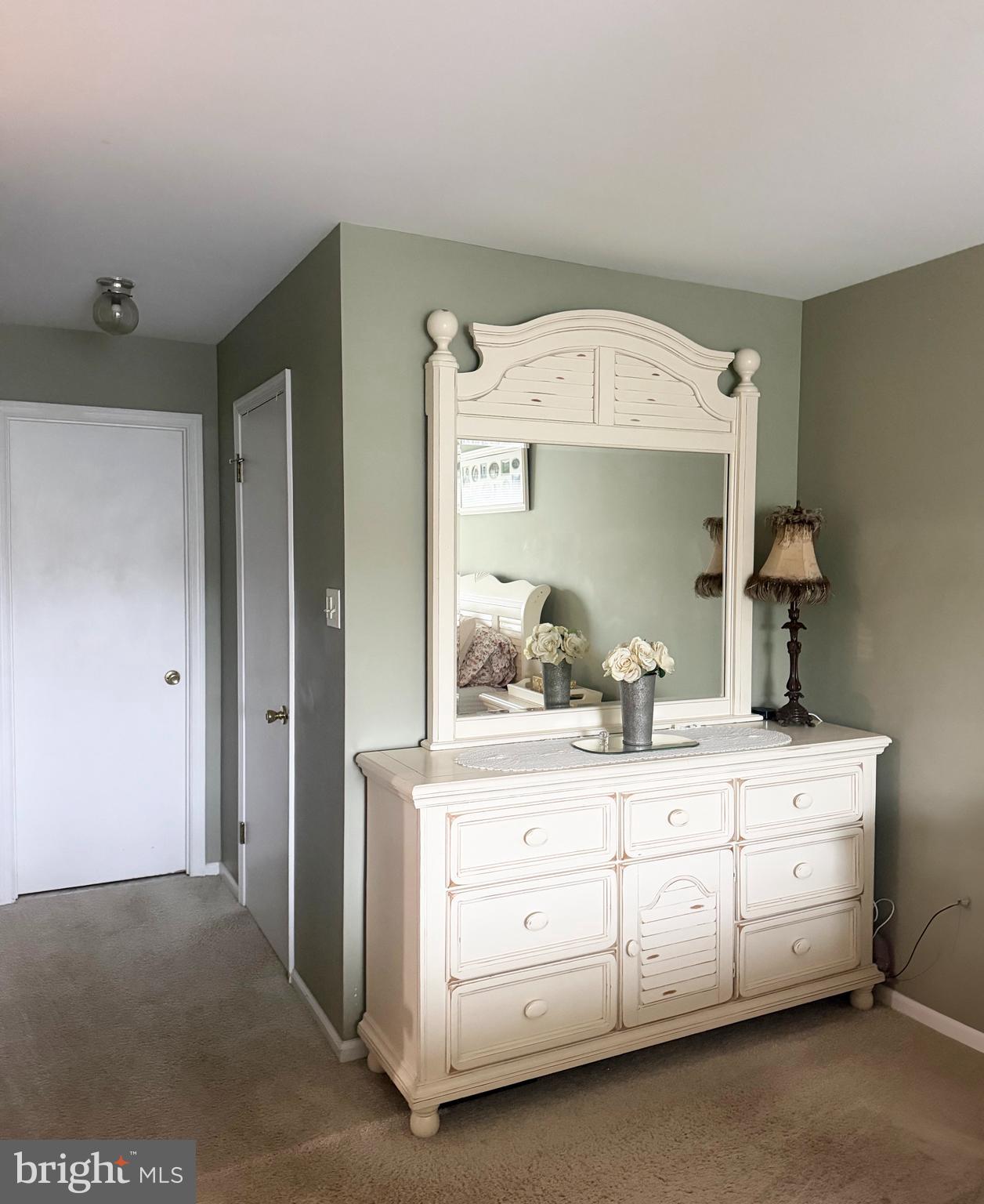 DELAIRE LANDING - Residential