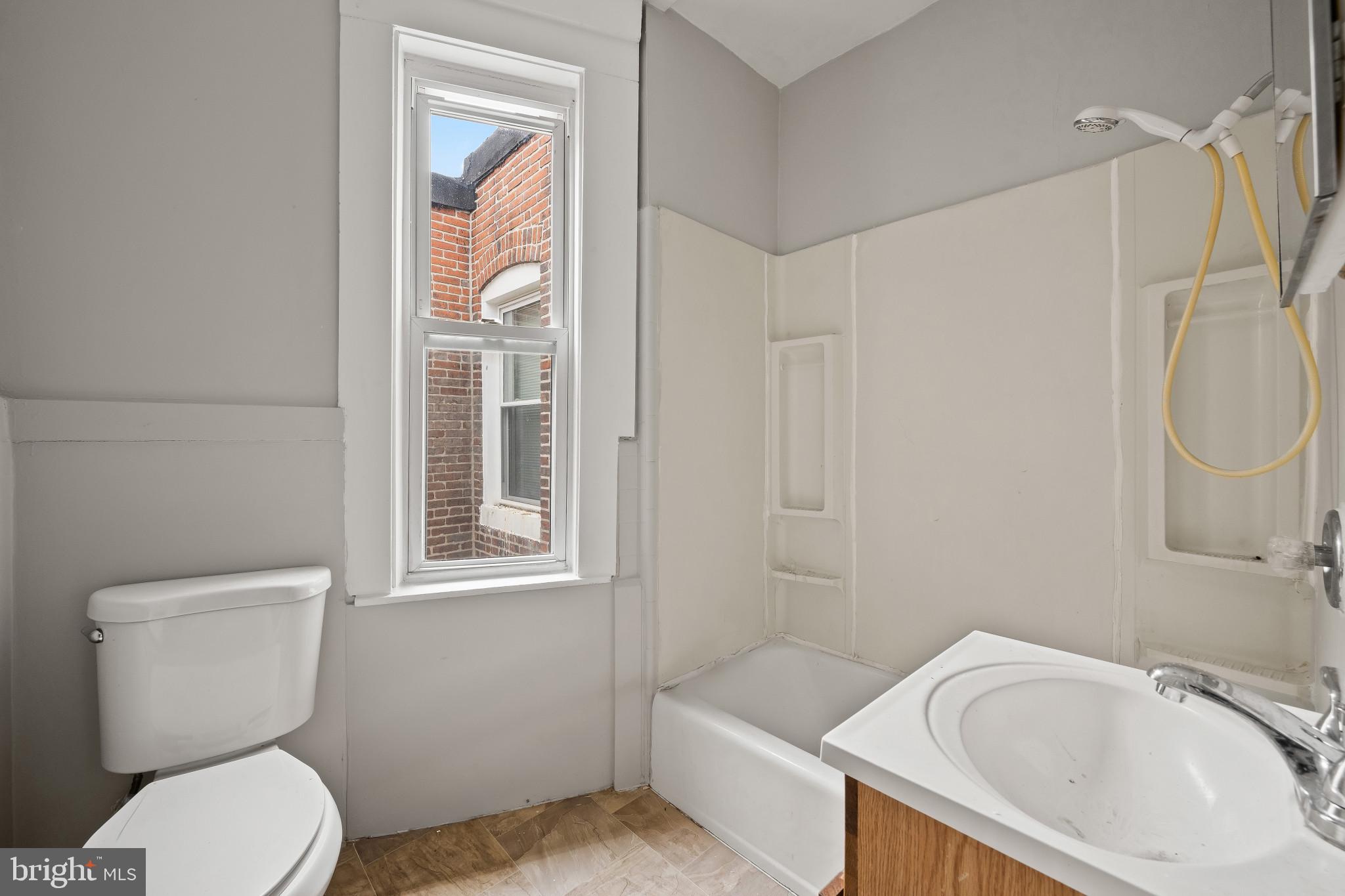 WESTPORT - Residential