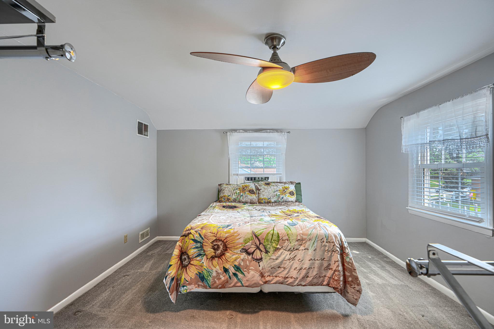 LINTHICUM HEIGHTS - Residential