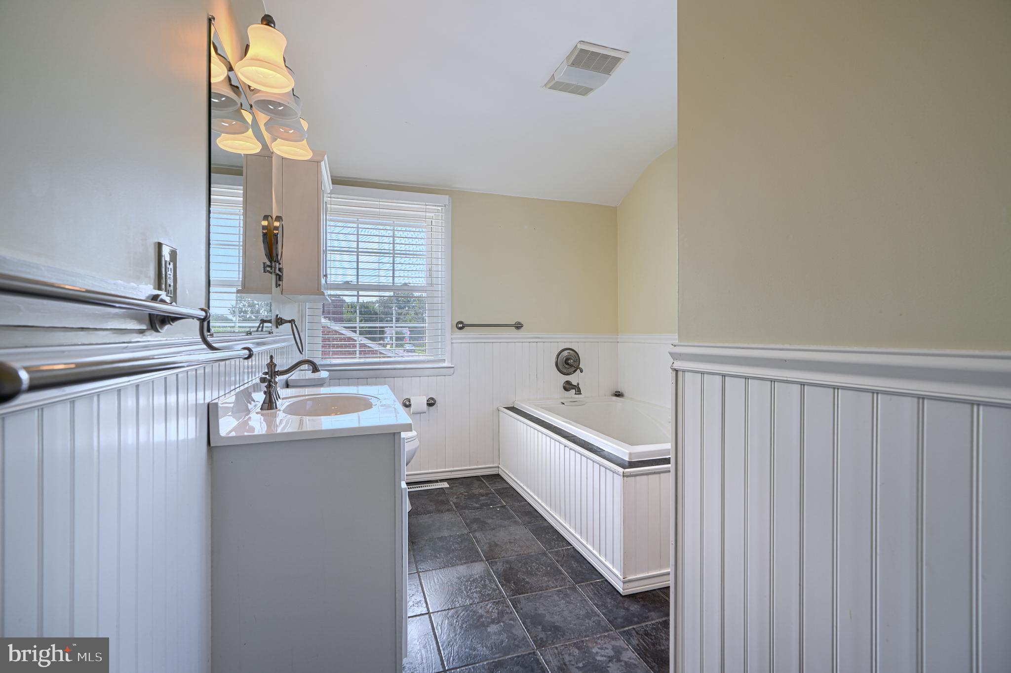 LINTHICUM HEIGHTS - Residential