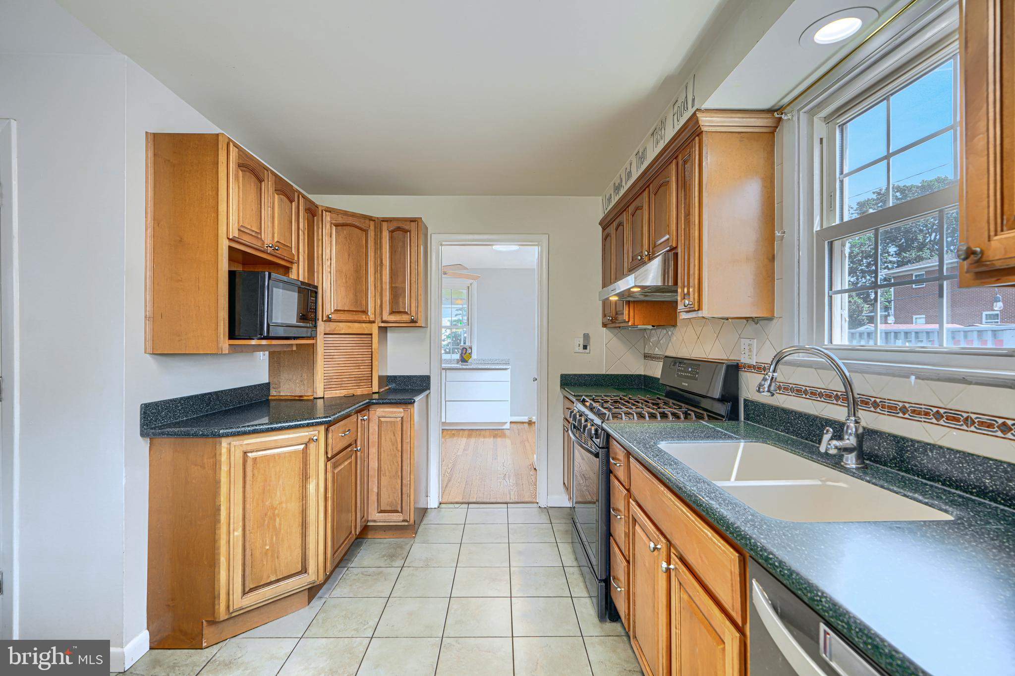 LINTHICUM HEIGHTS - Residential
