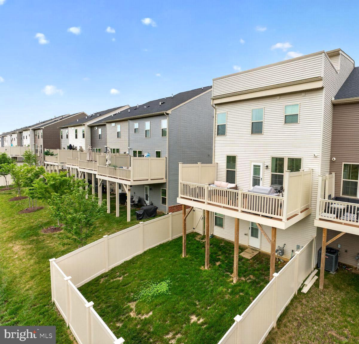 TIMOTHY BRANCH TOWNS - Residential