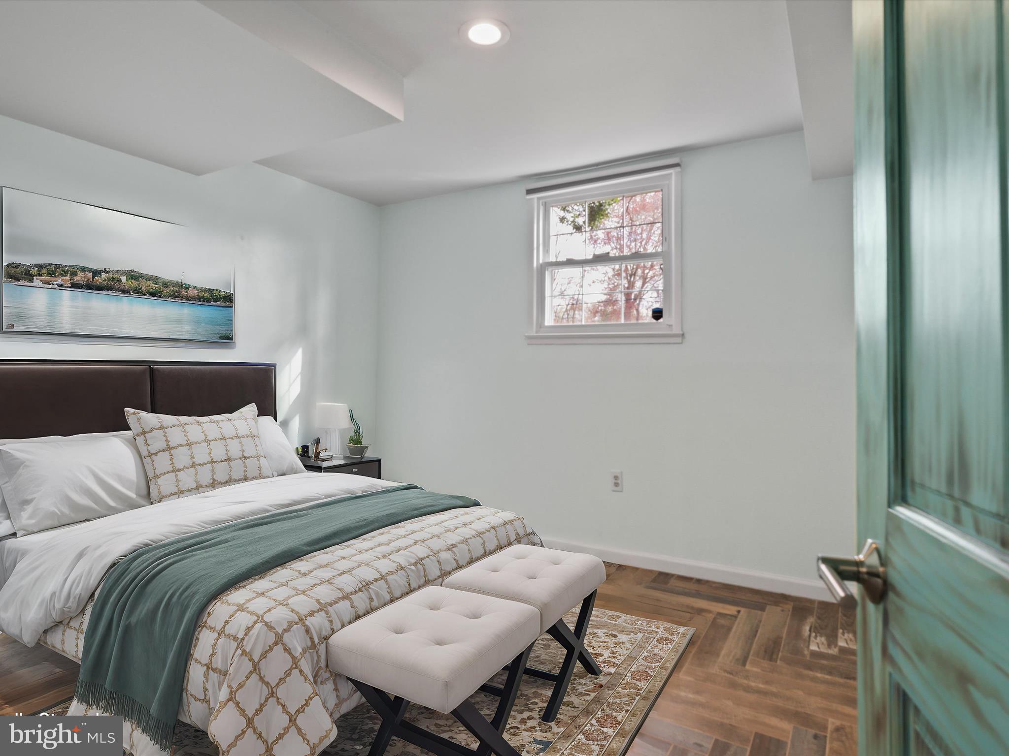 STRATFORD ON THE POTOMAC - Residential