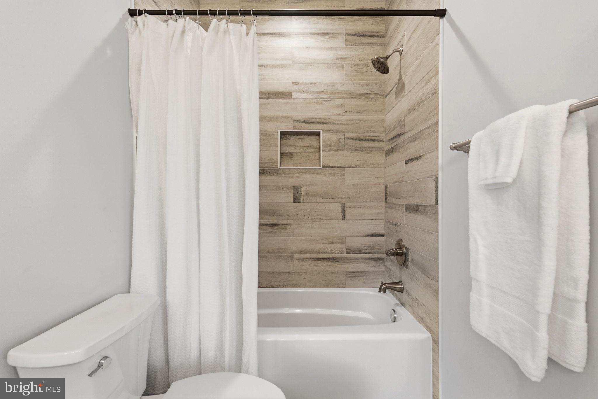 CITY PARK HOMES - Residential