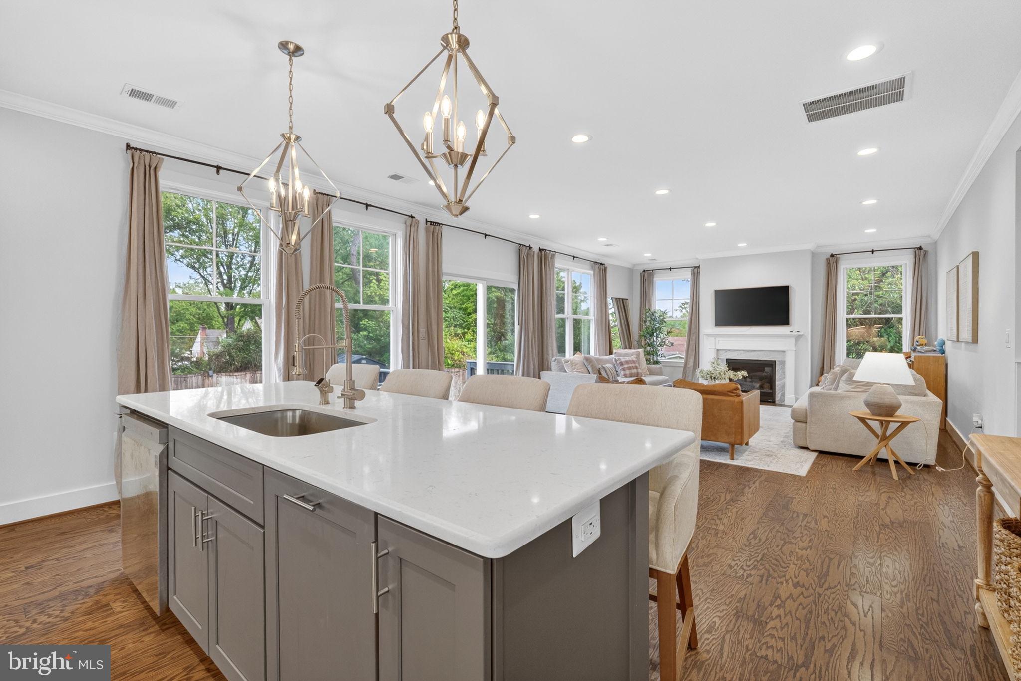 CITY PARK HOMES - Residential