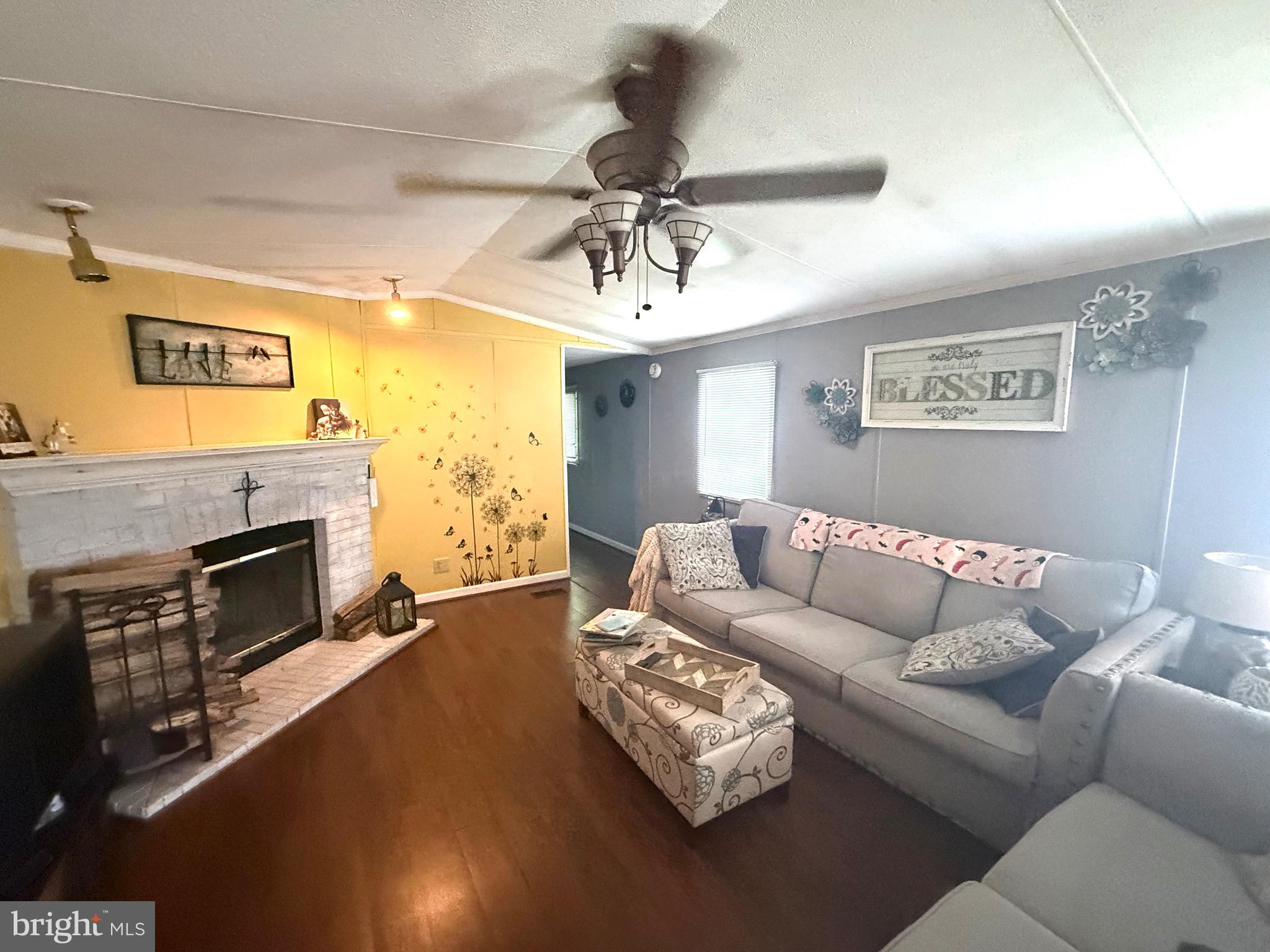 HARFORD VILLAGE - Residential
