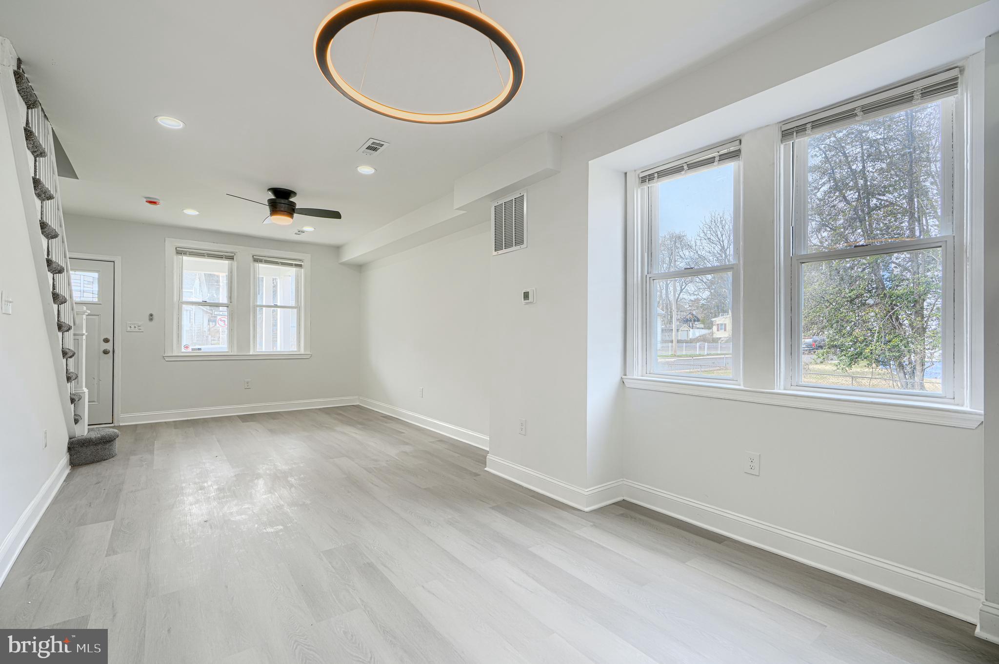 HAMILTON - Residential