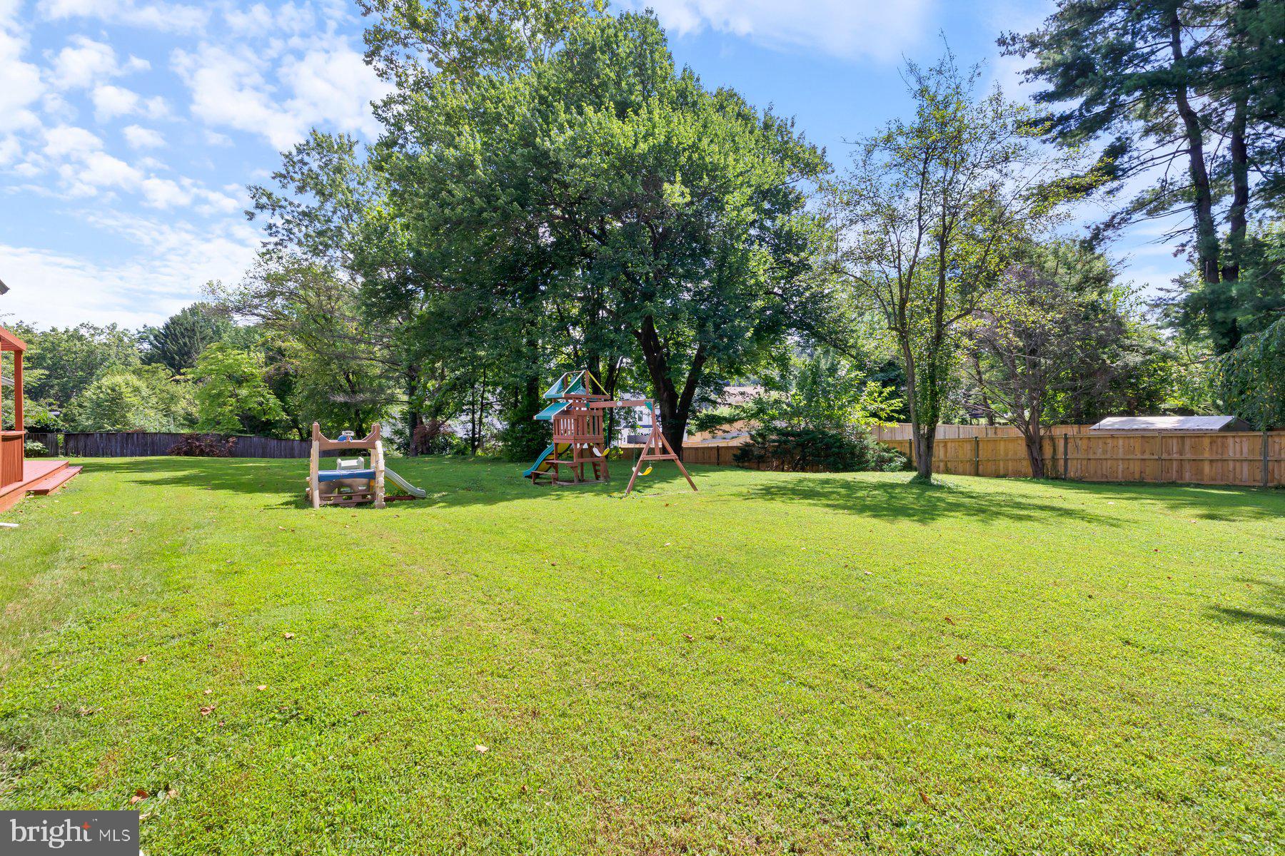 WILLERBURN ACRES - Residential