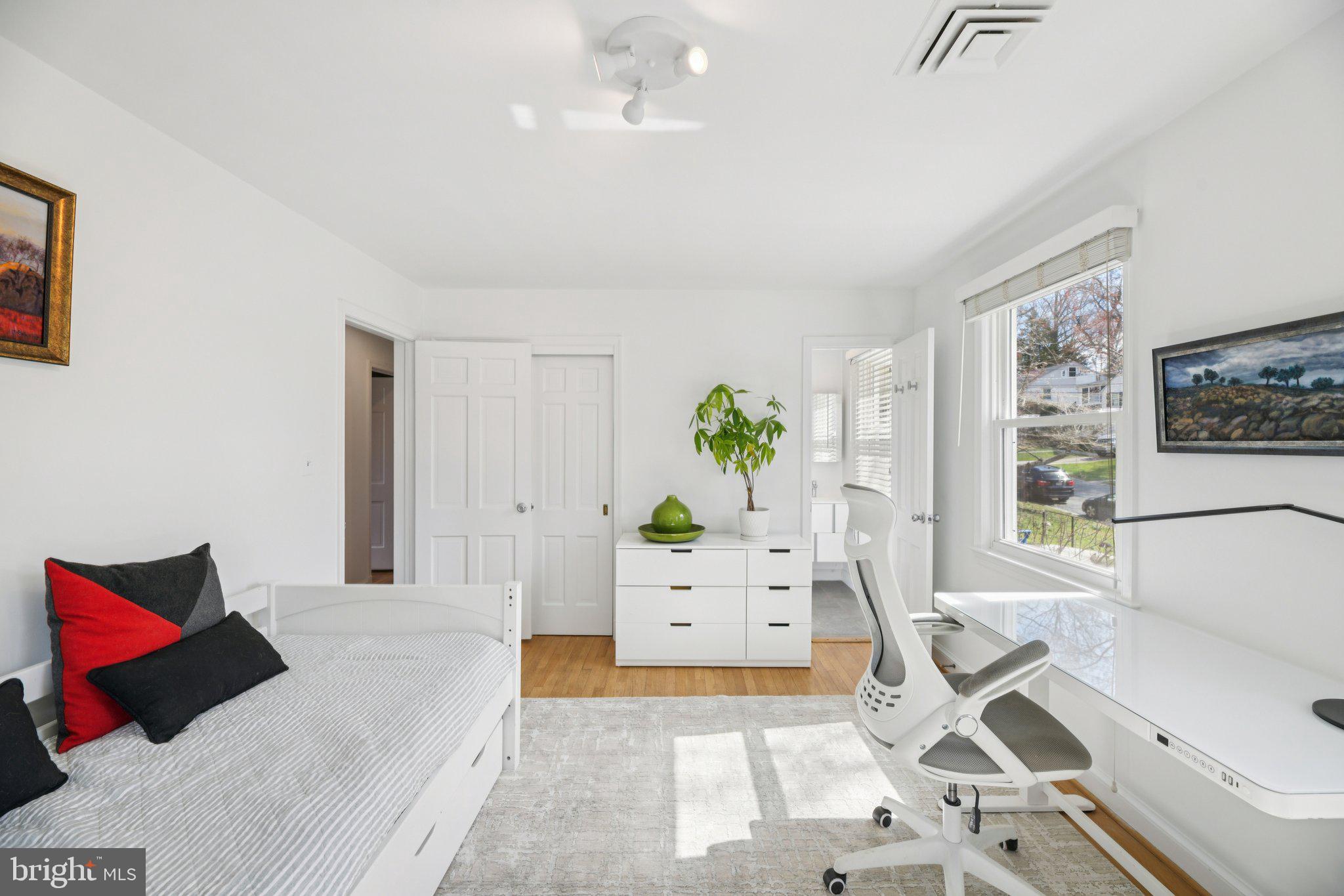 SPRINGFIELD - Residential