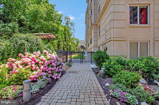 PARK PLACE - Residential