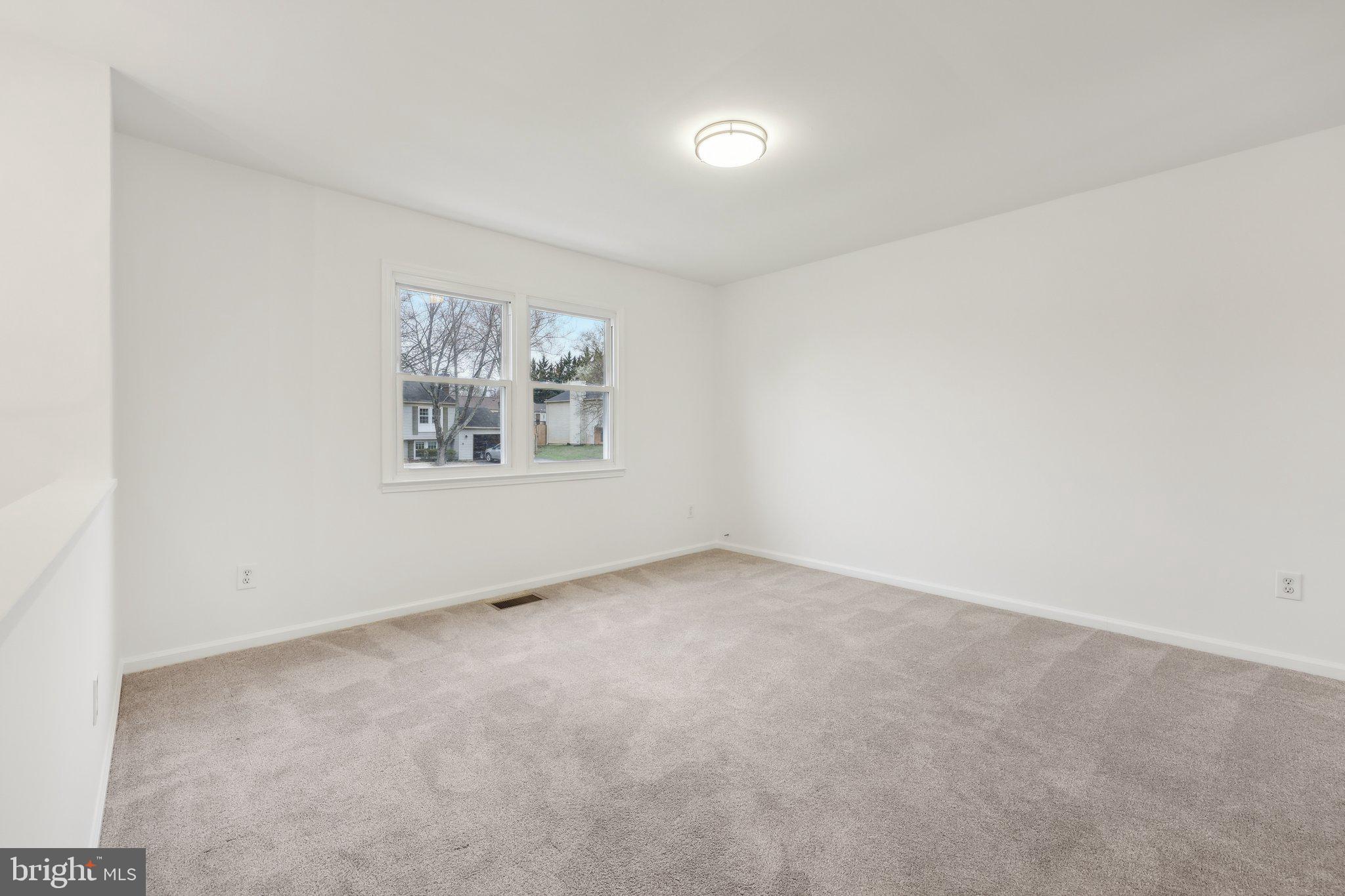 HUNTERS CREEK - Residential