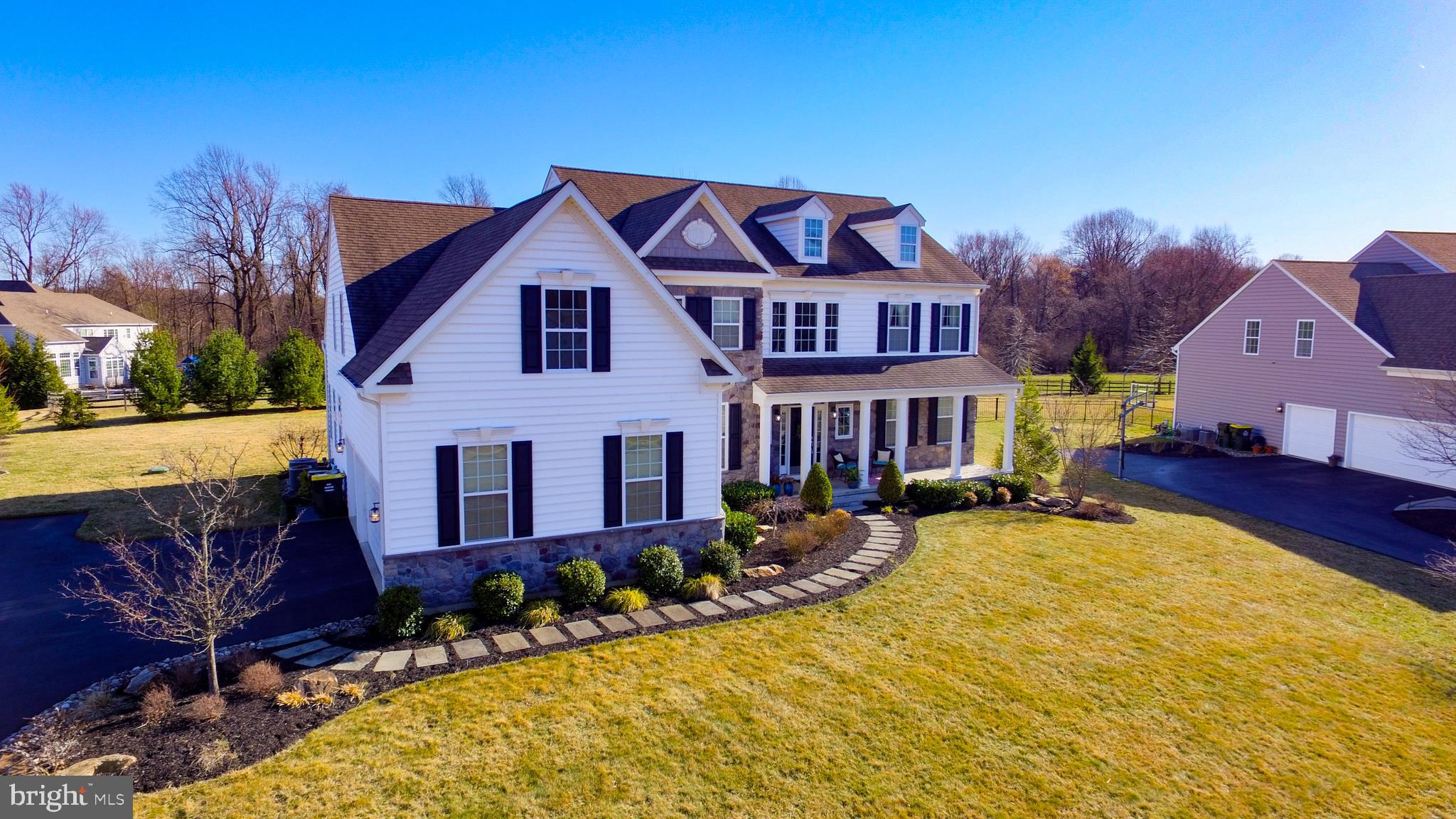 BRIGHT GLADE FARMS - Residential