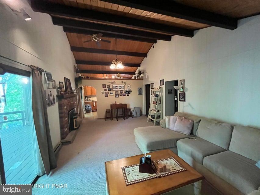 SAW CREEK ESTATES - Residential