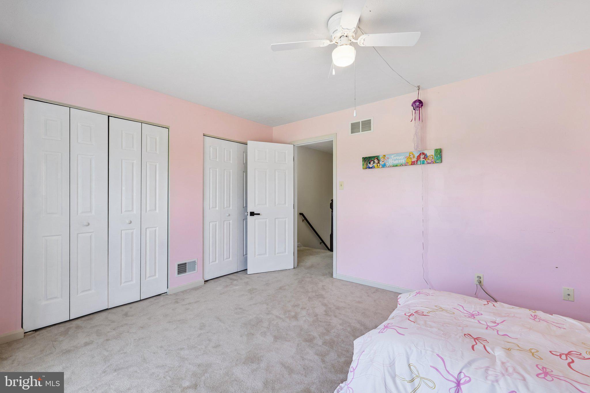 OAKMONT GREEN - Residential