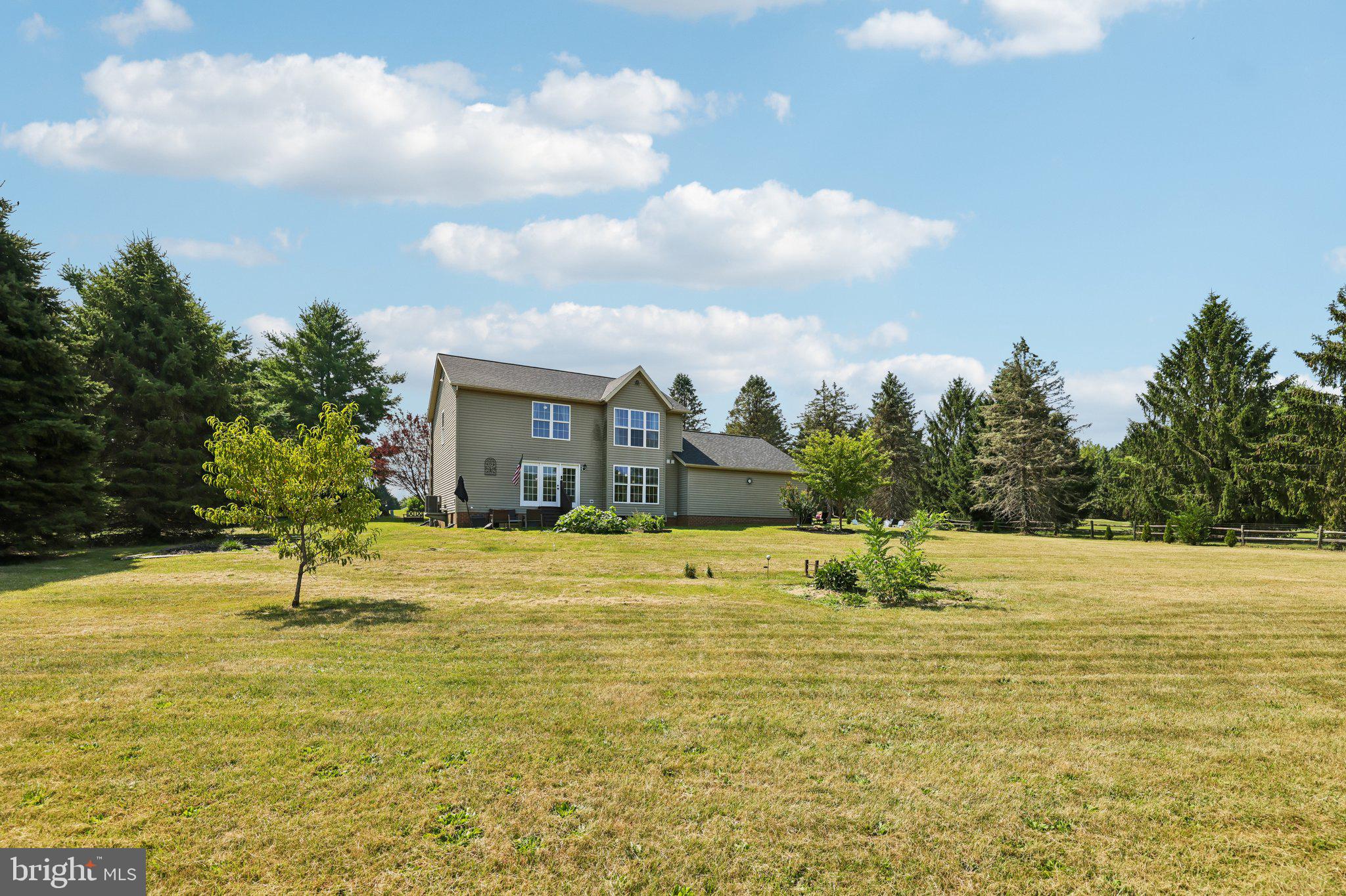 OAKMONT GREEN - Residential