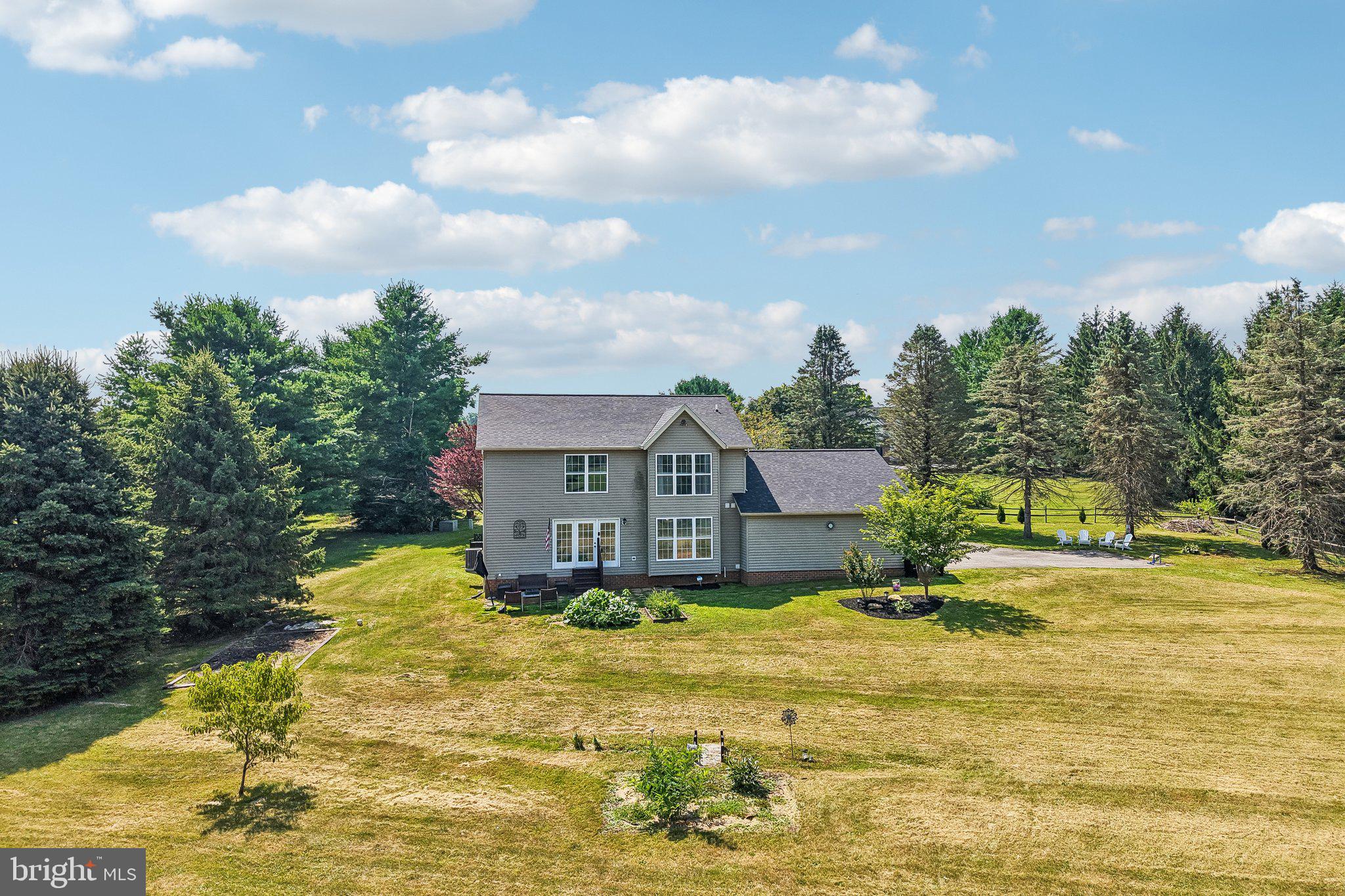 OAKMONT GREEN - Residential