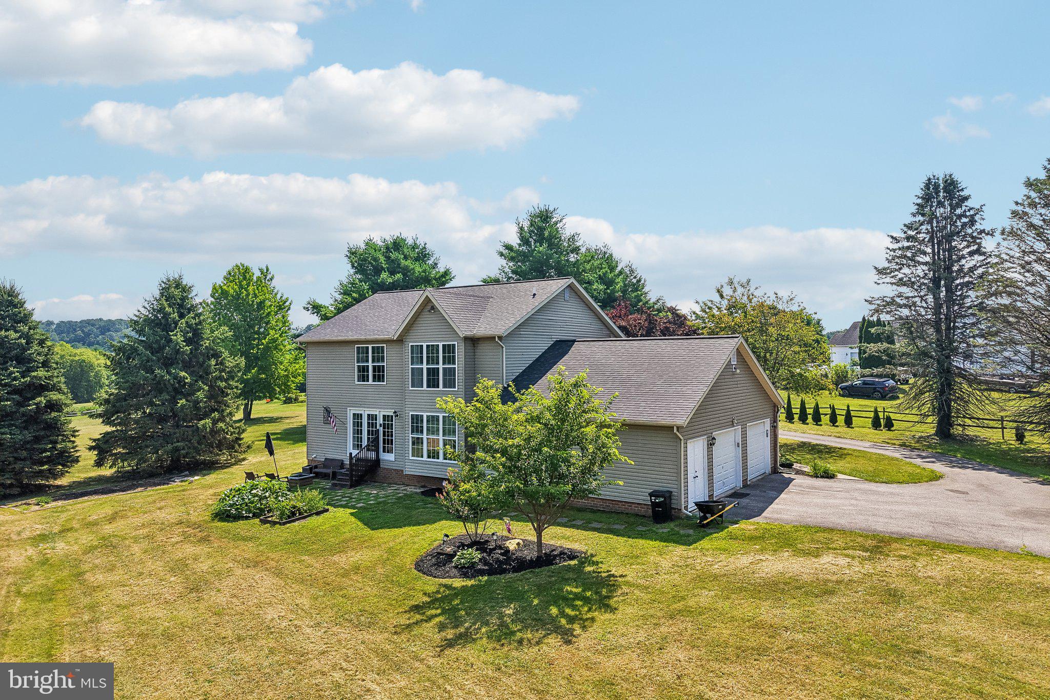 OAKMONT GREEN - Residential