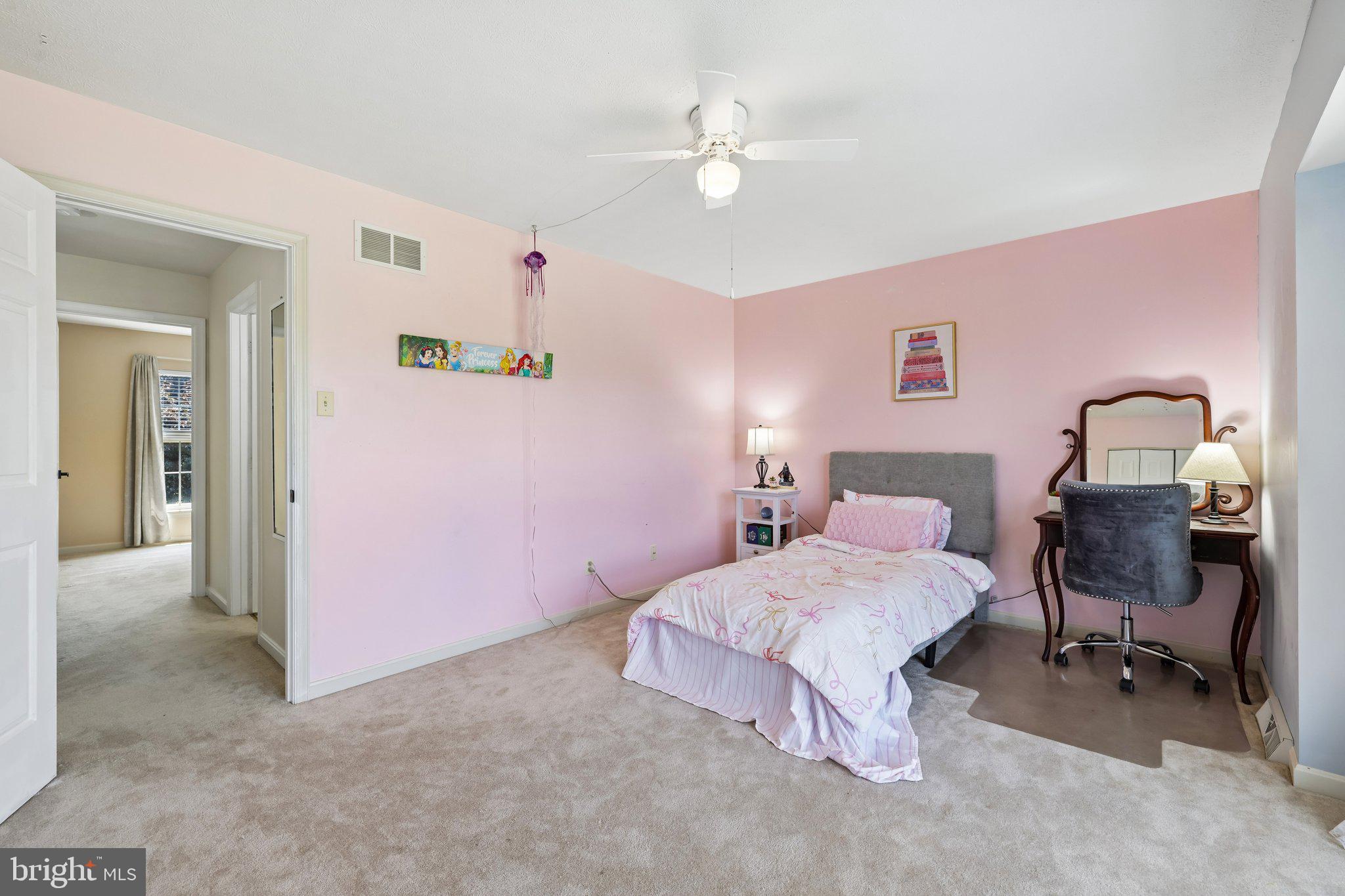 OAKMONT GREEN - Residential