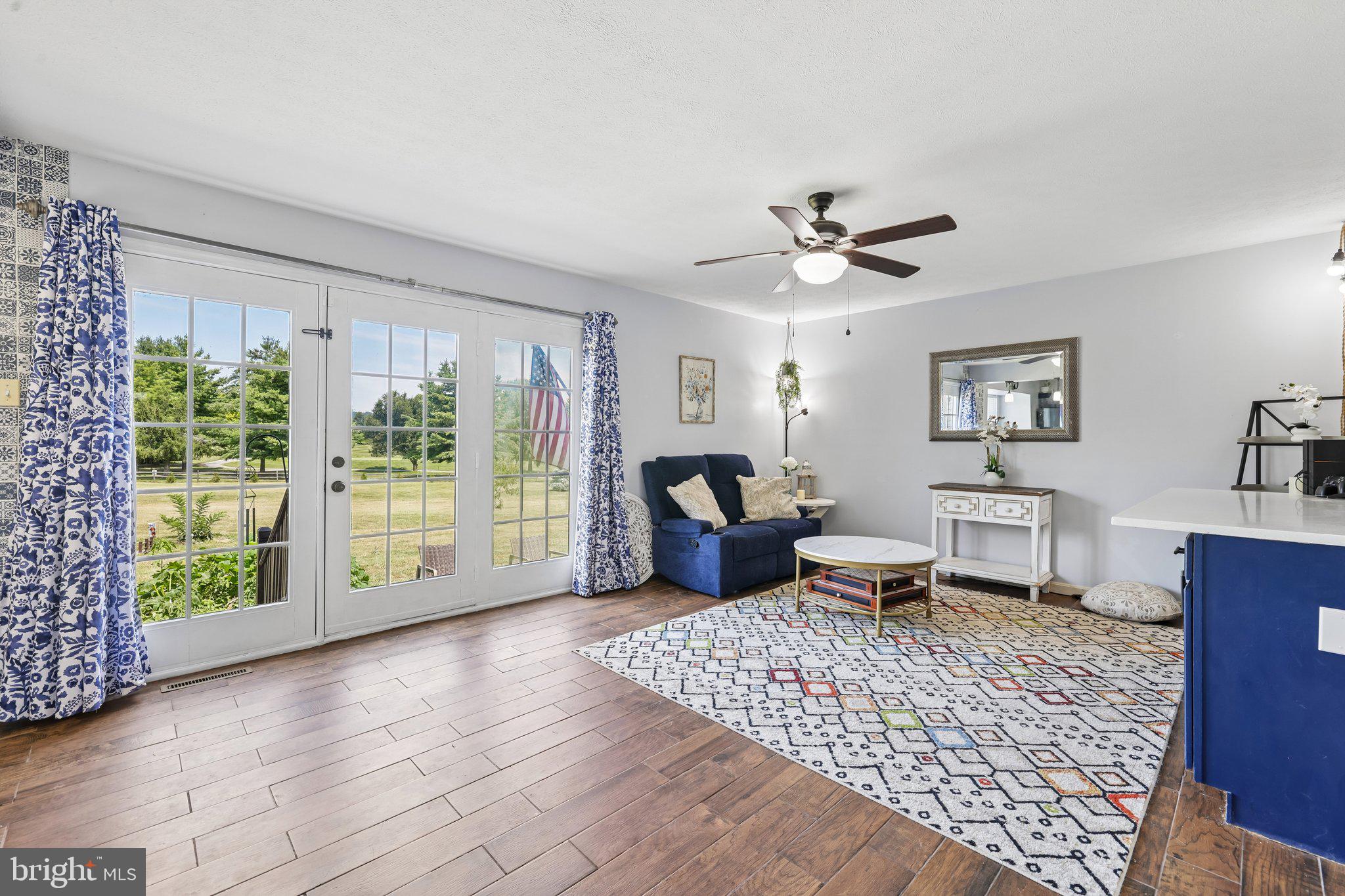OAKMONT GREEN - Residential
