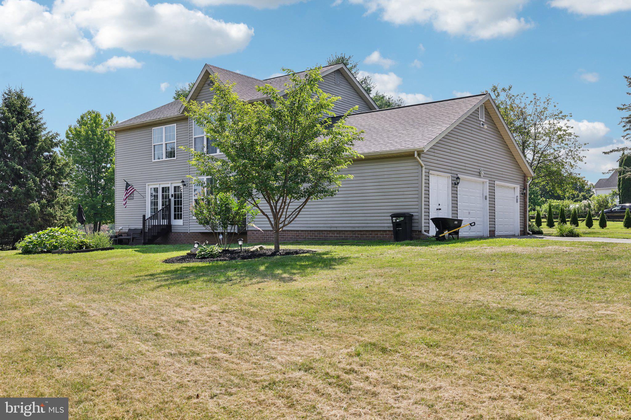 OAKMONT GREEN - Residential