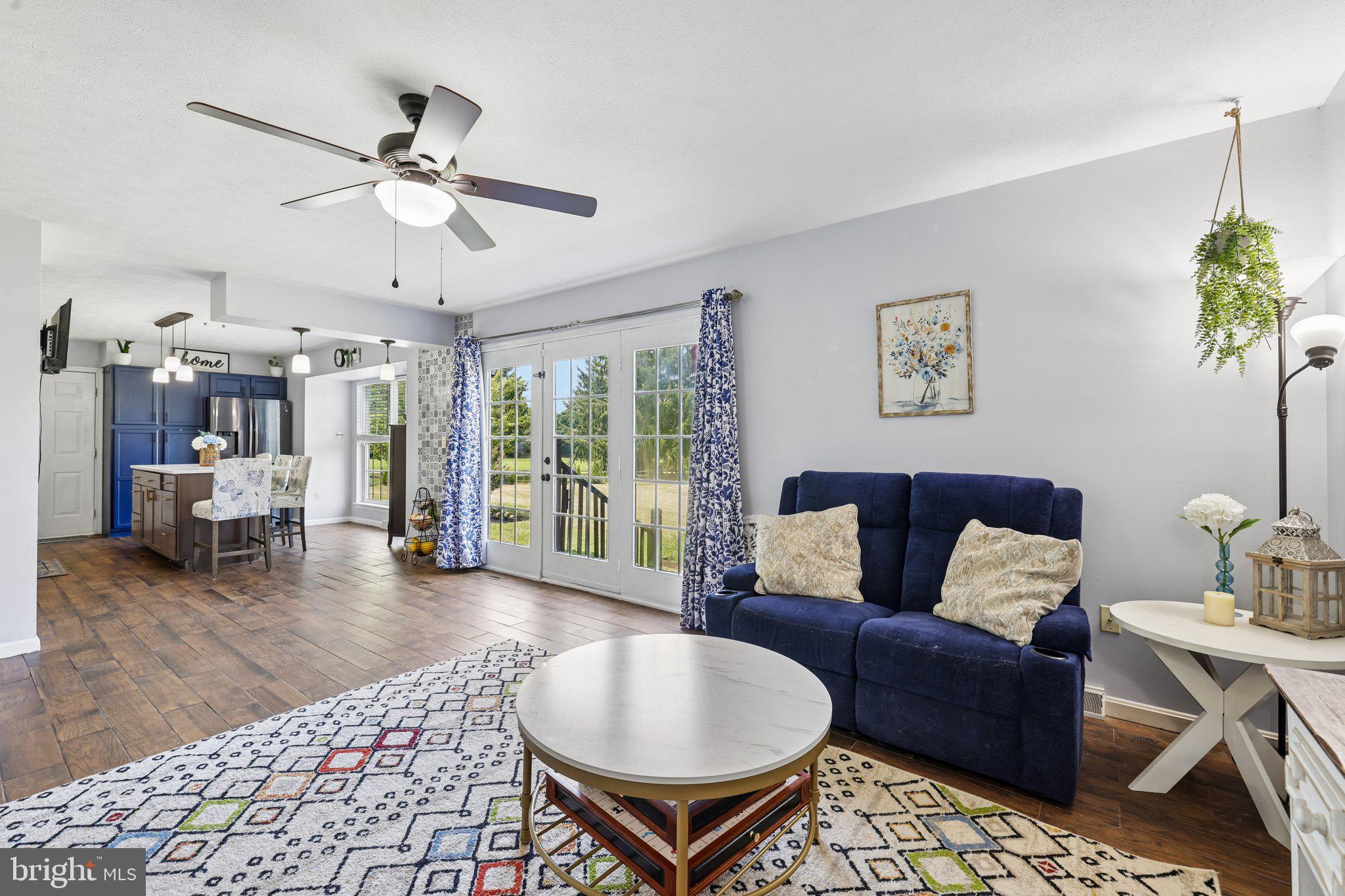 OAKMONT GREEN - Residential