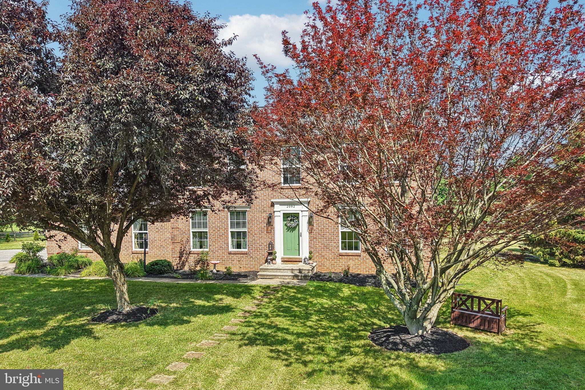 OAKMONT GREEN - Residential