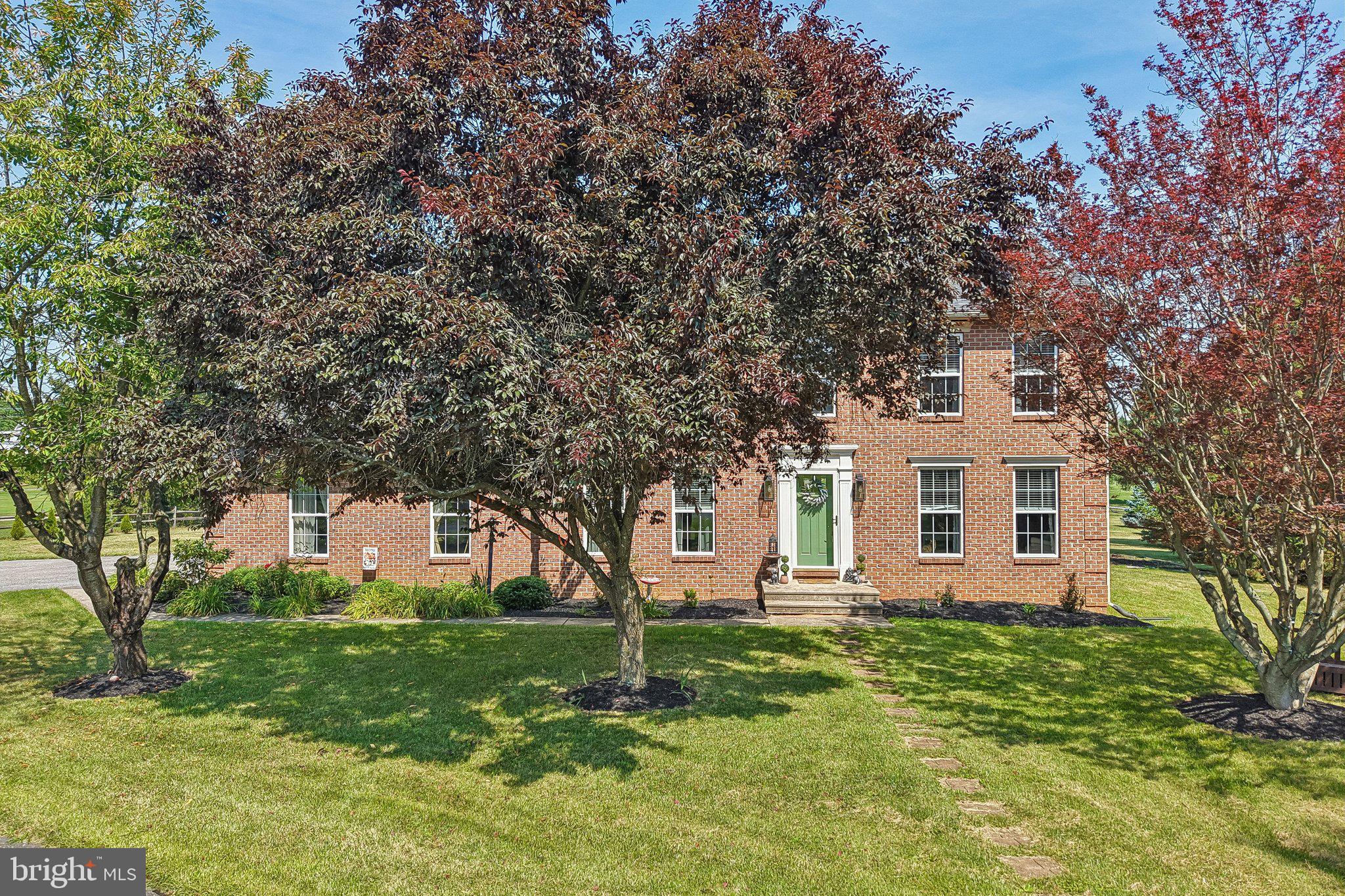 OAKMONT GREEN - Residential