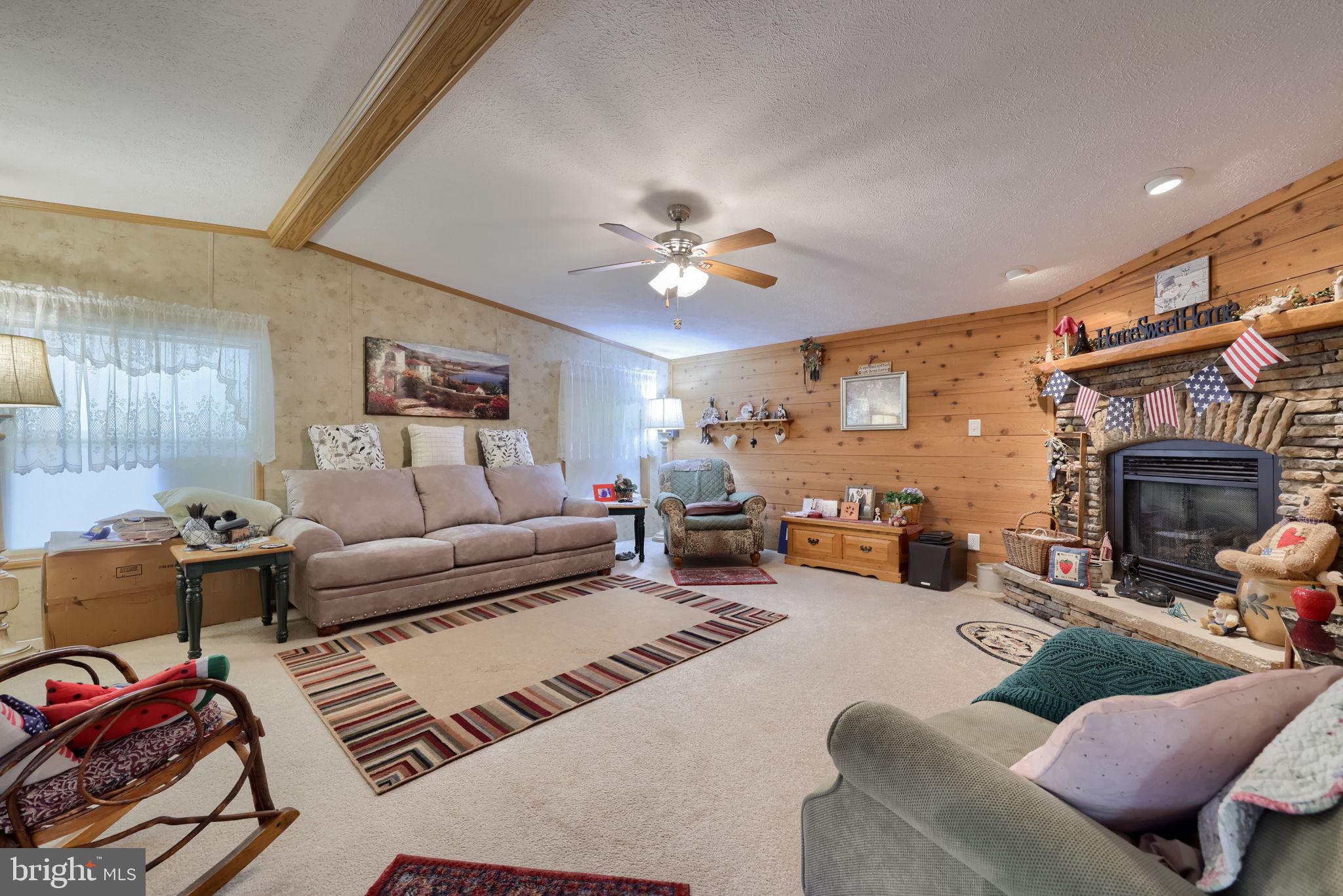 TALL OAK ESTATES - Residential