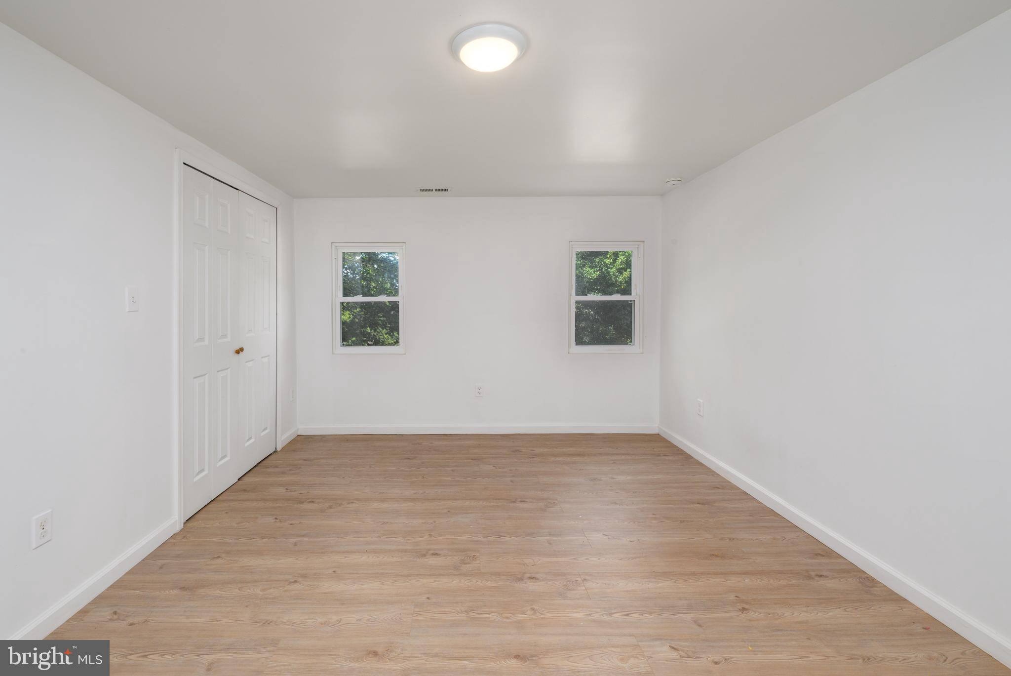 MILFORD - Residential