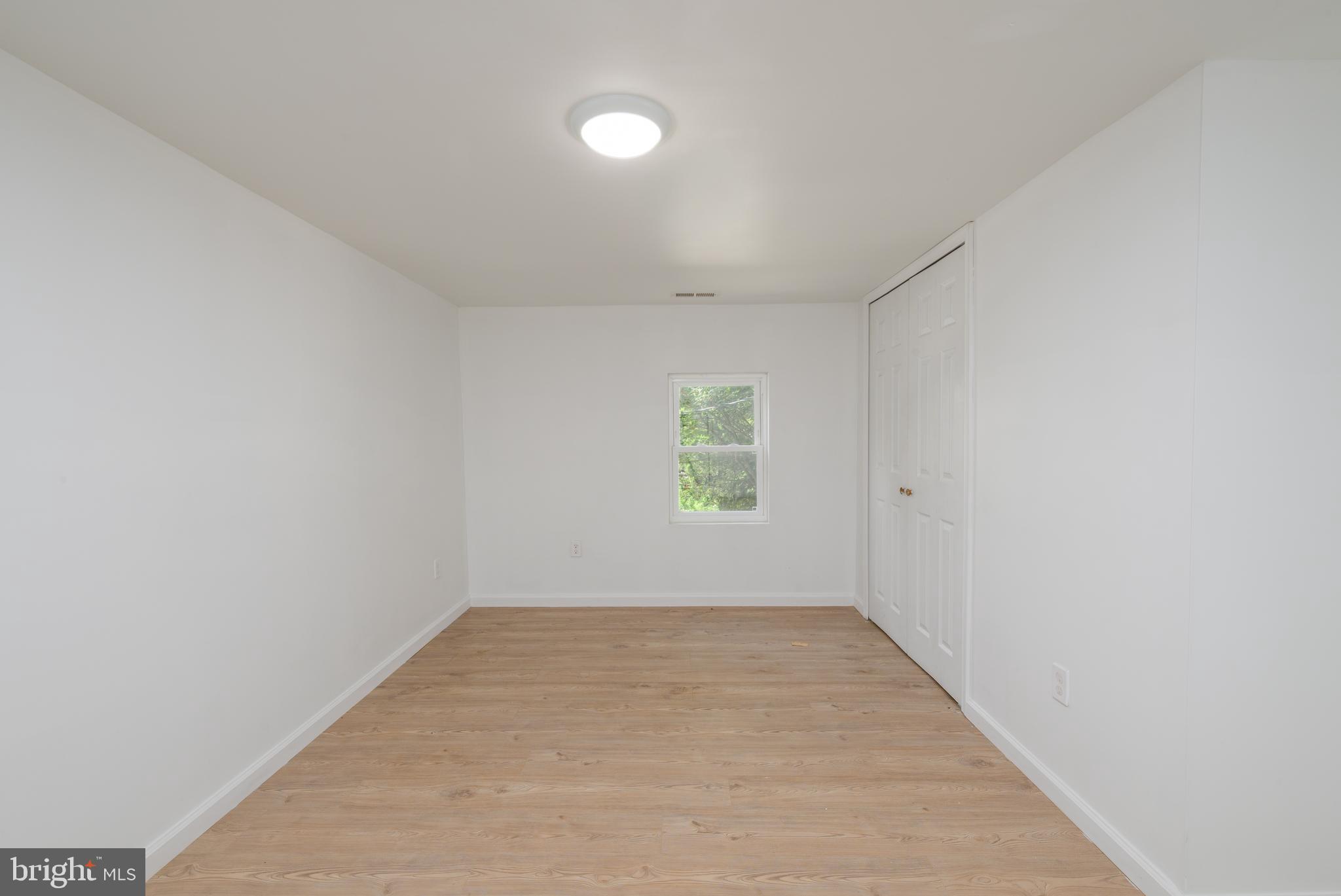 MILFORD - Residential
