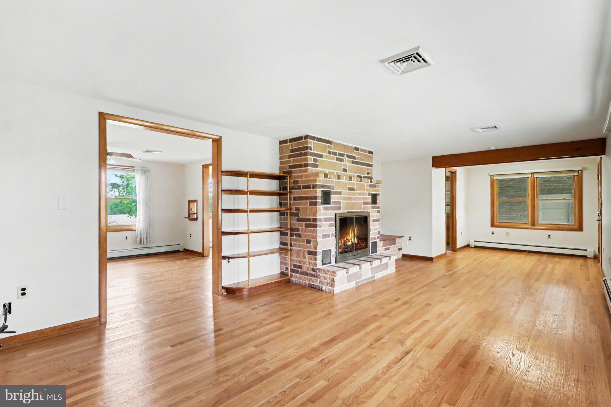 NORTH MIDDLETON TWP - Residential