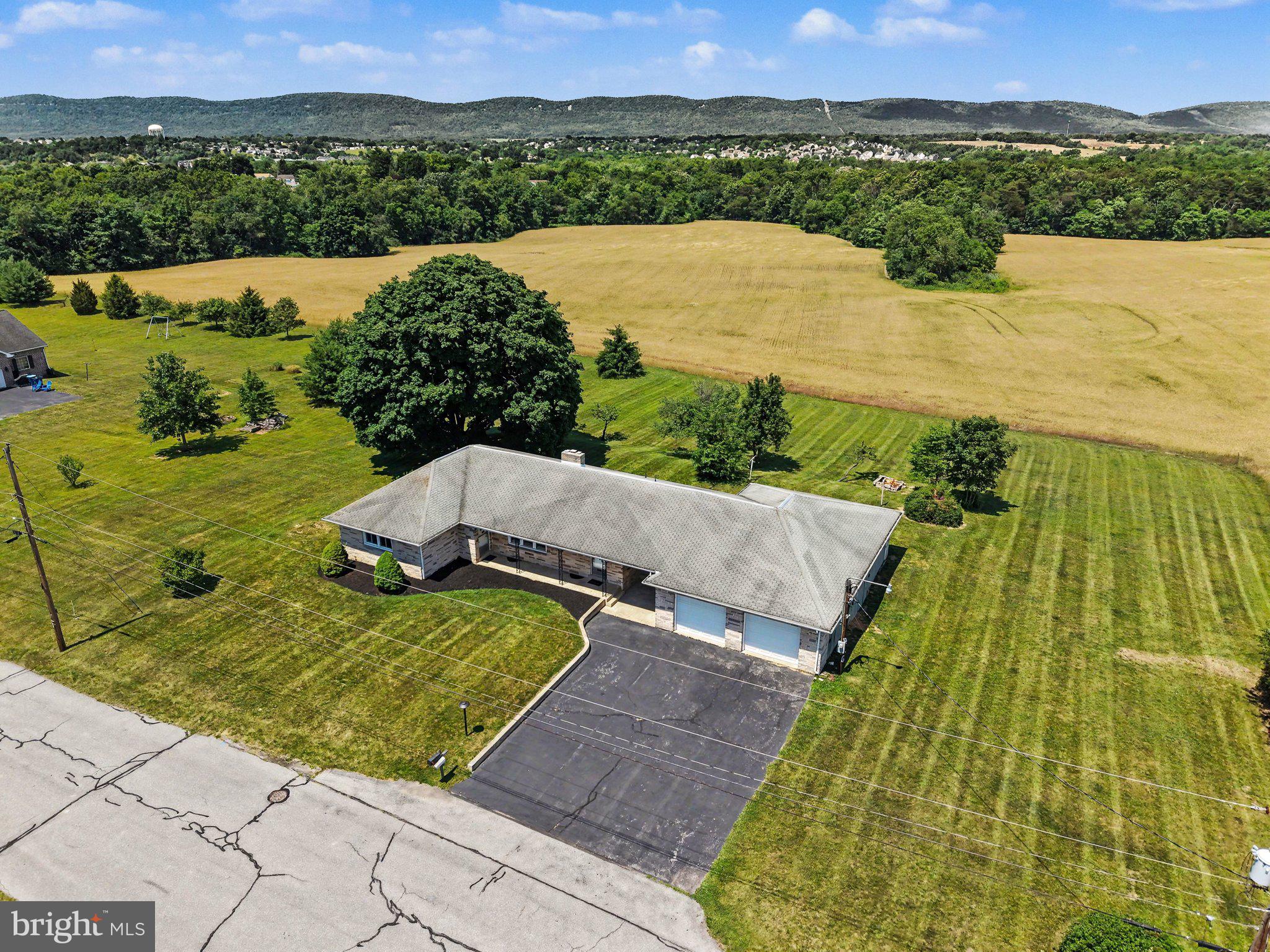 NORTH MIDDLETON TWP - Residential