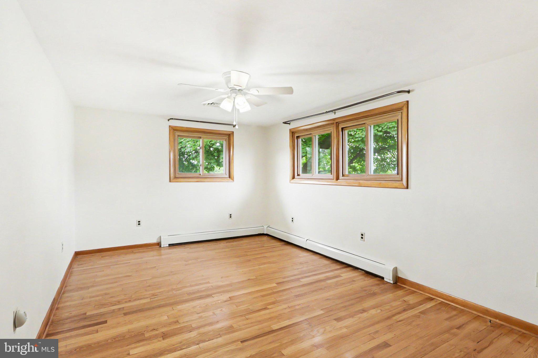 NORTH MIDDLETON TWP - Residential