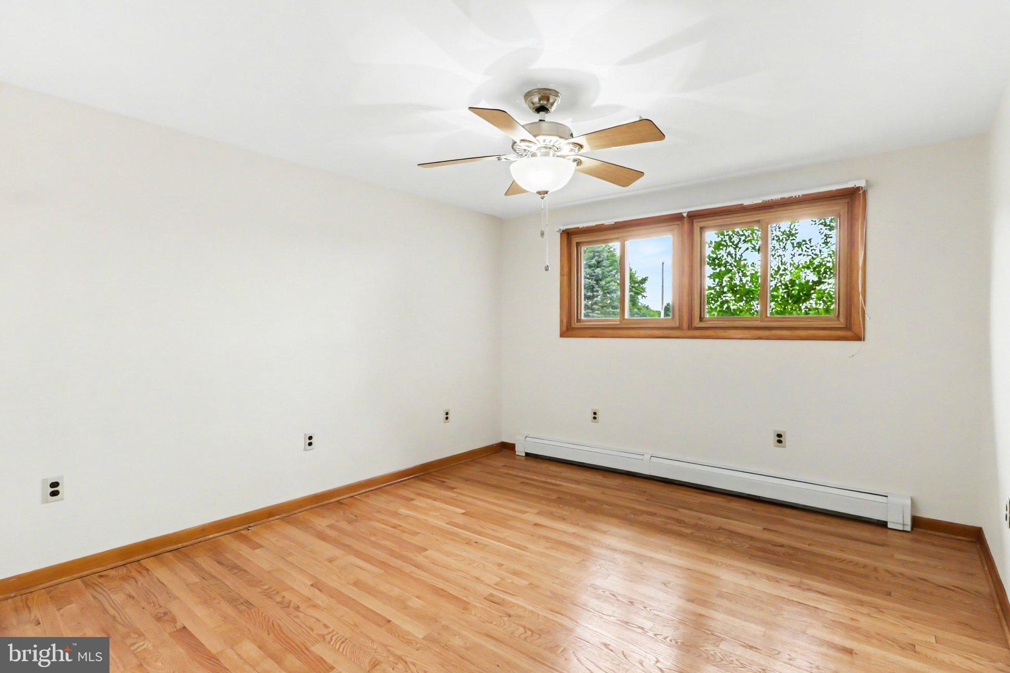 NORTH MIDDLETON TWP - Residential