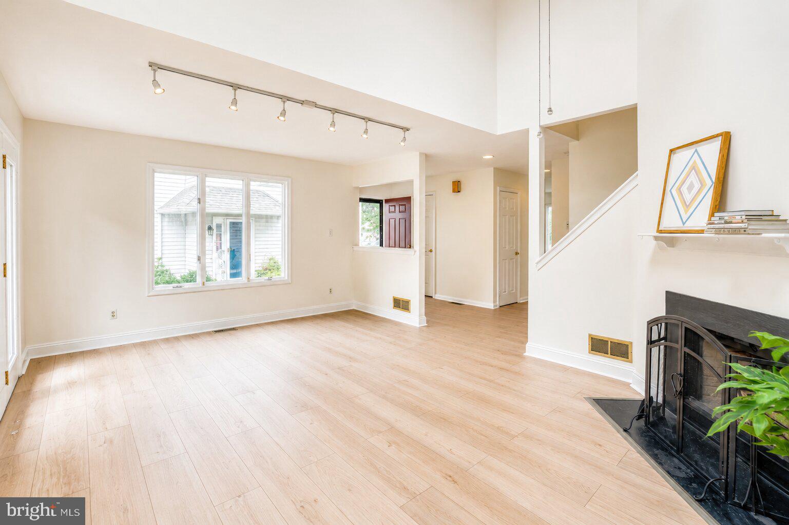 ORCHARD VALLEY - Residential