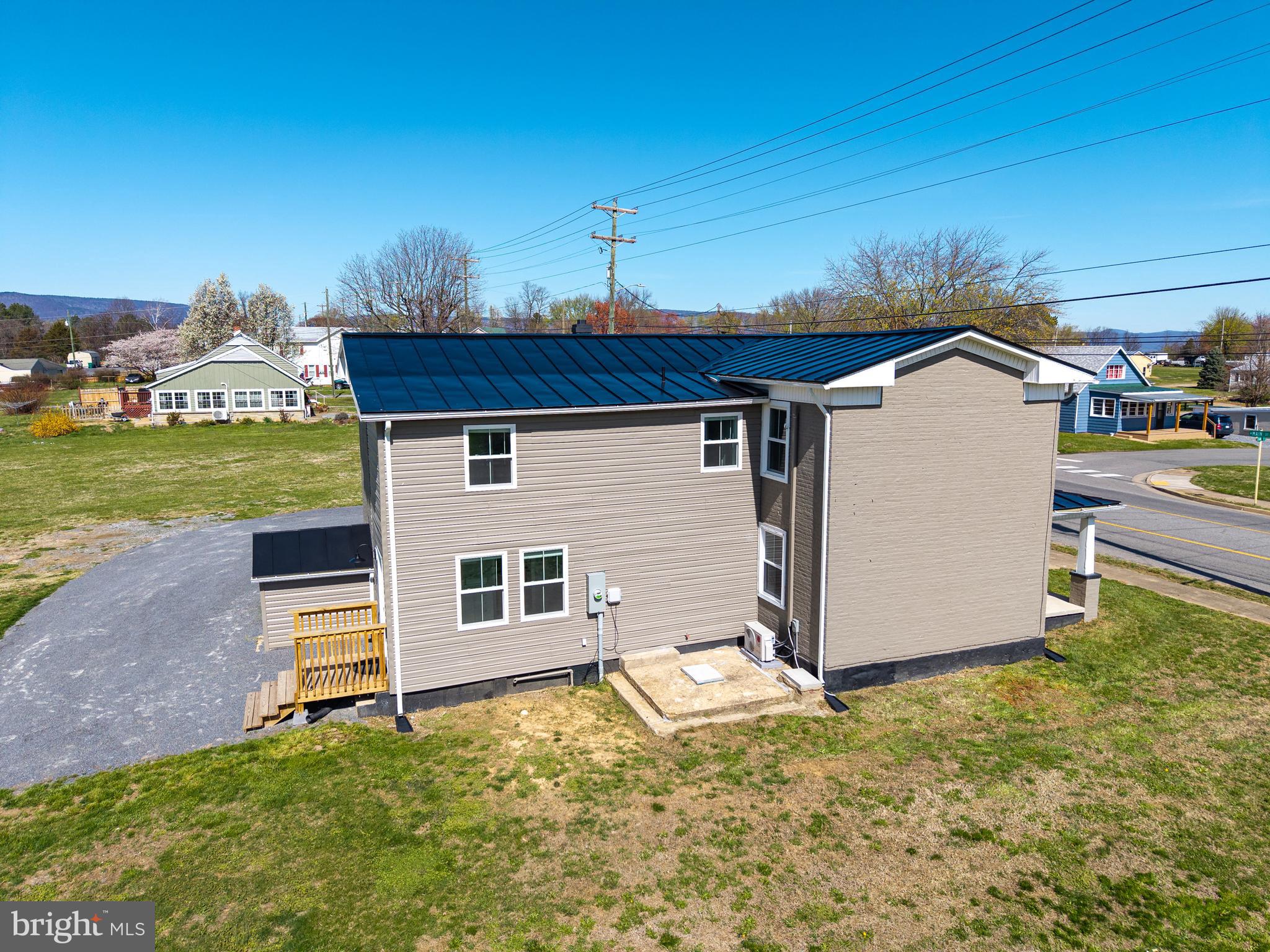 TOWN OF STANLEY - Residential