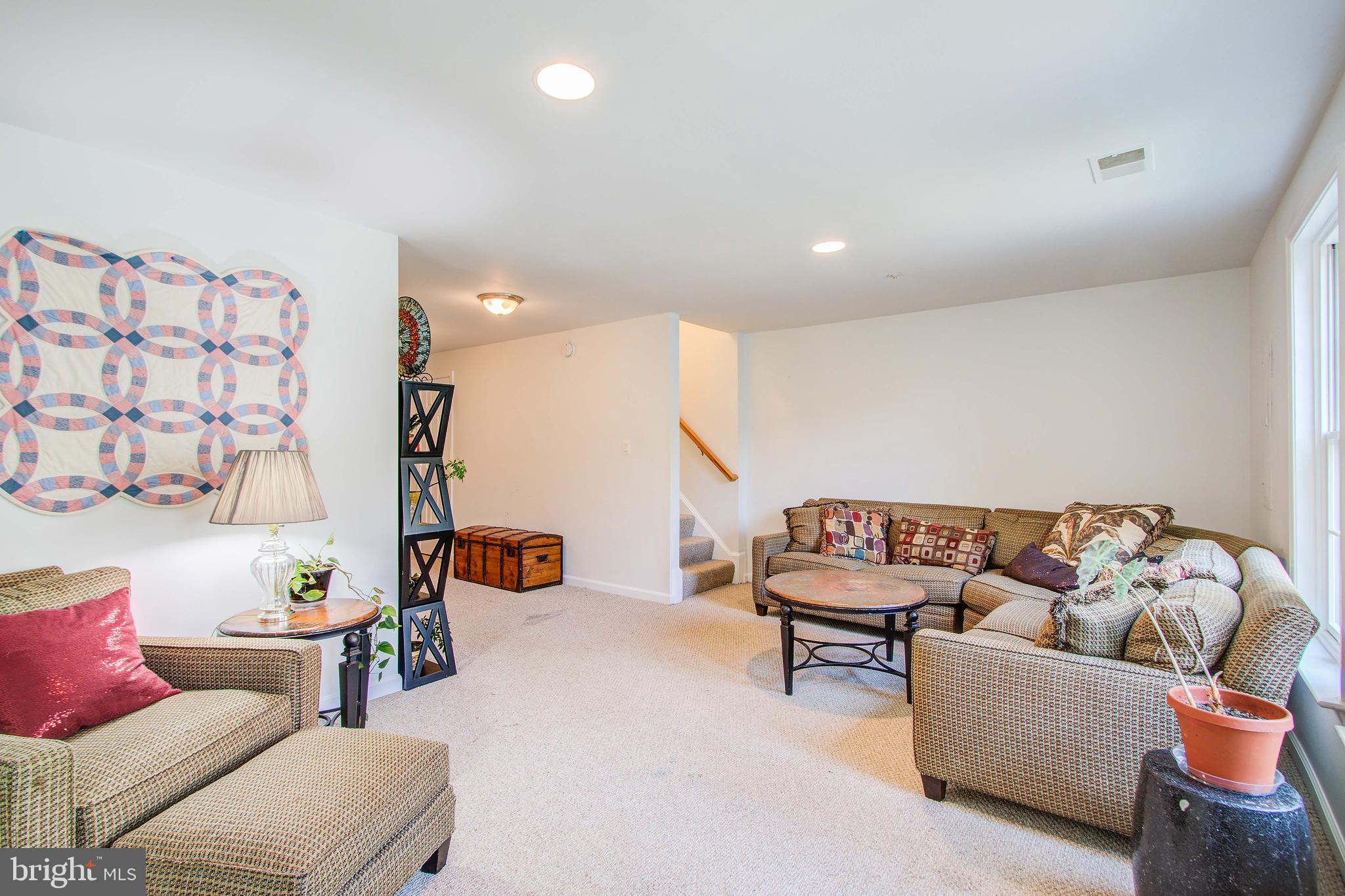 KENTLANDS HILL DISTRICT - Residential