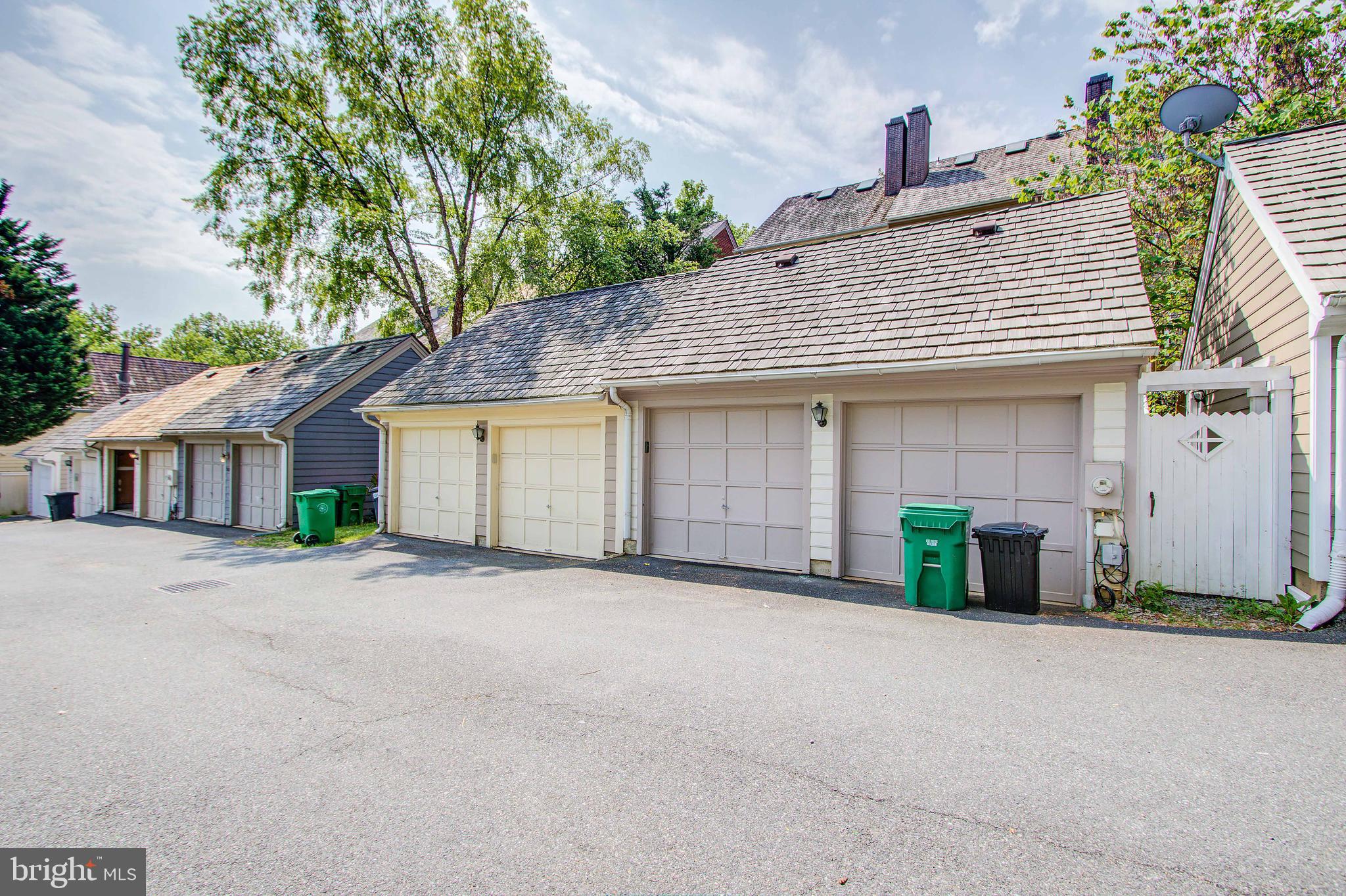 KENTLANDS HILL DISTRICT - Residential