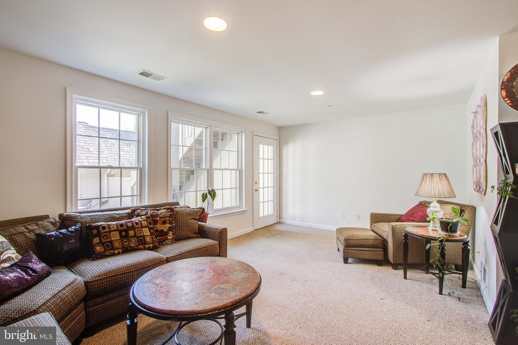 KENTLANDS HILL DISTRICT - Residential