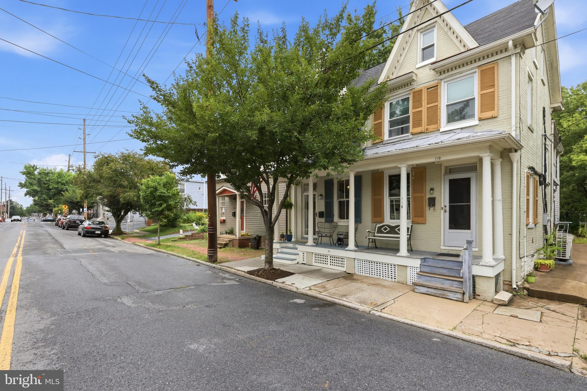 DOWNTOWN FREDERICK - Residential