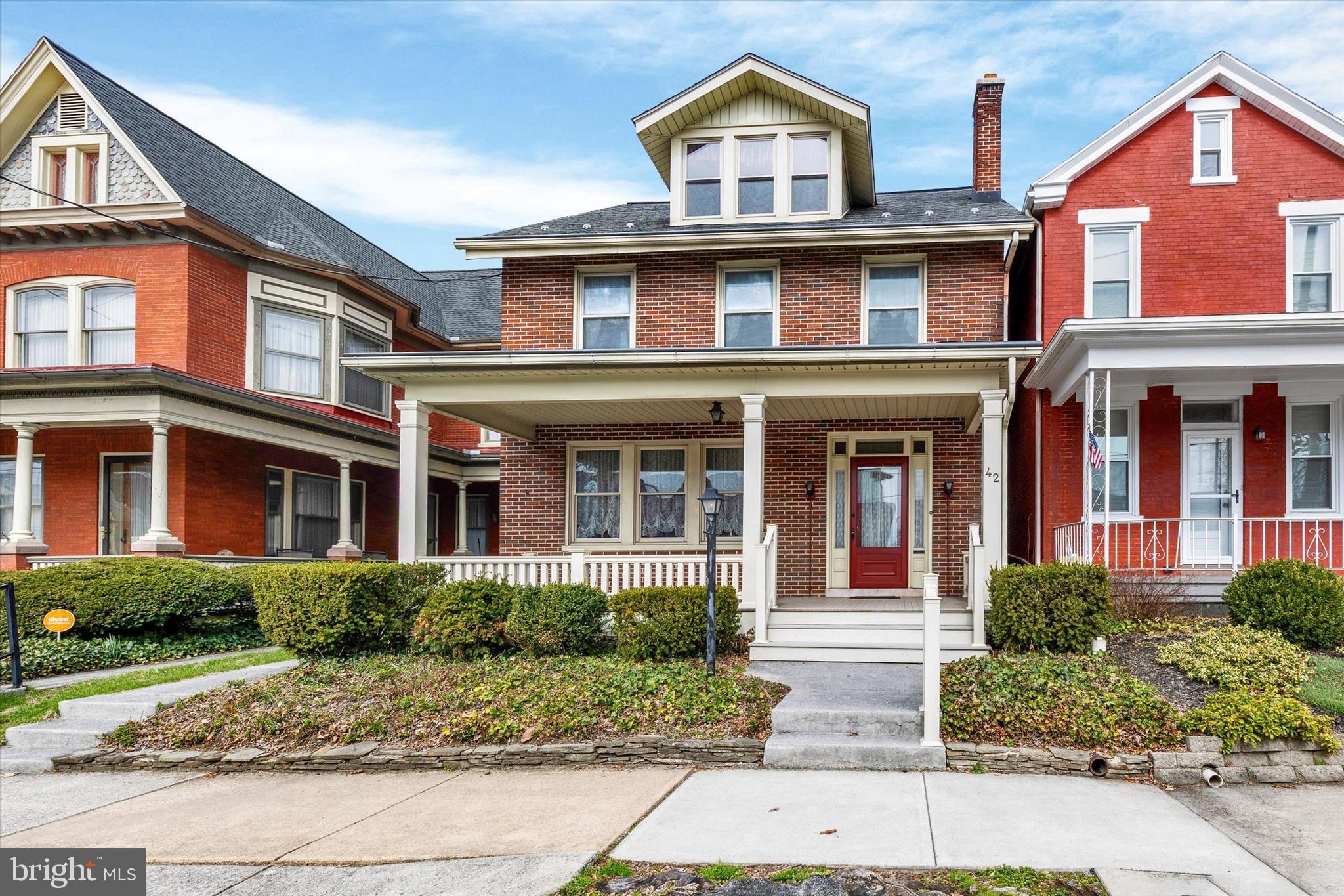 MANHEIM BOROUGH - Residential