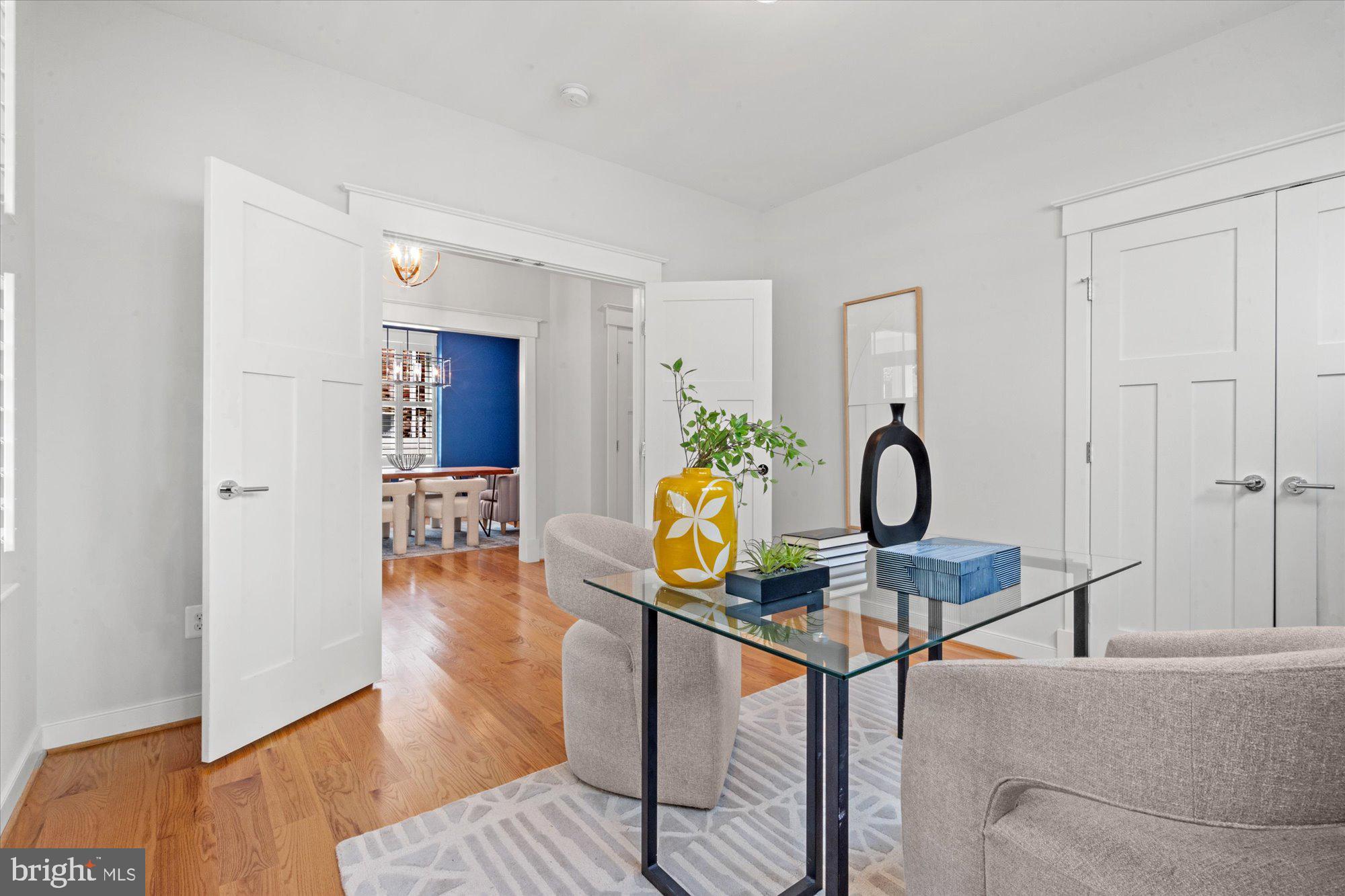 DEL RAY - Residential