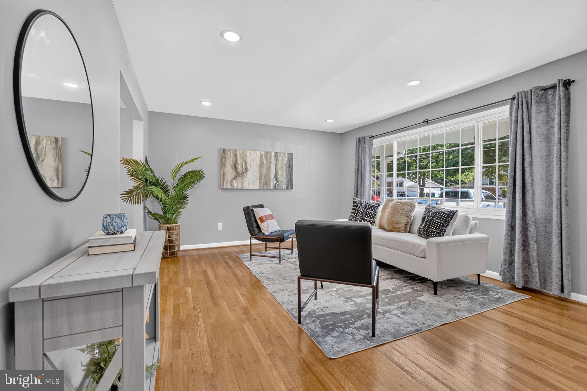 ROCK CREEK MANOR - Residential