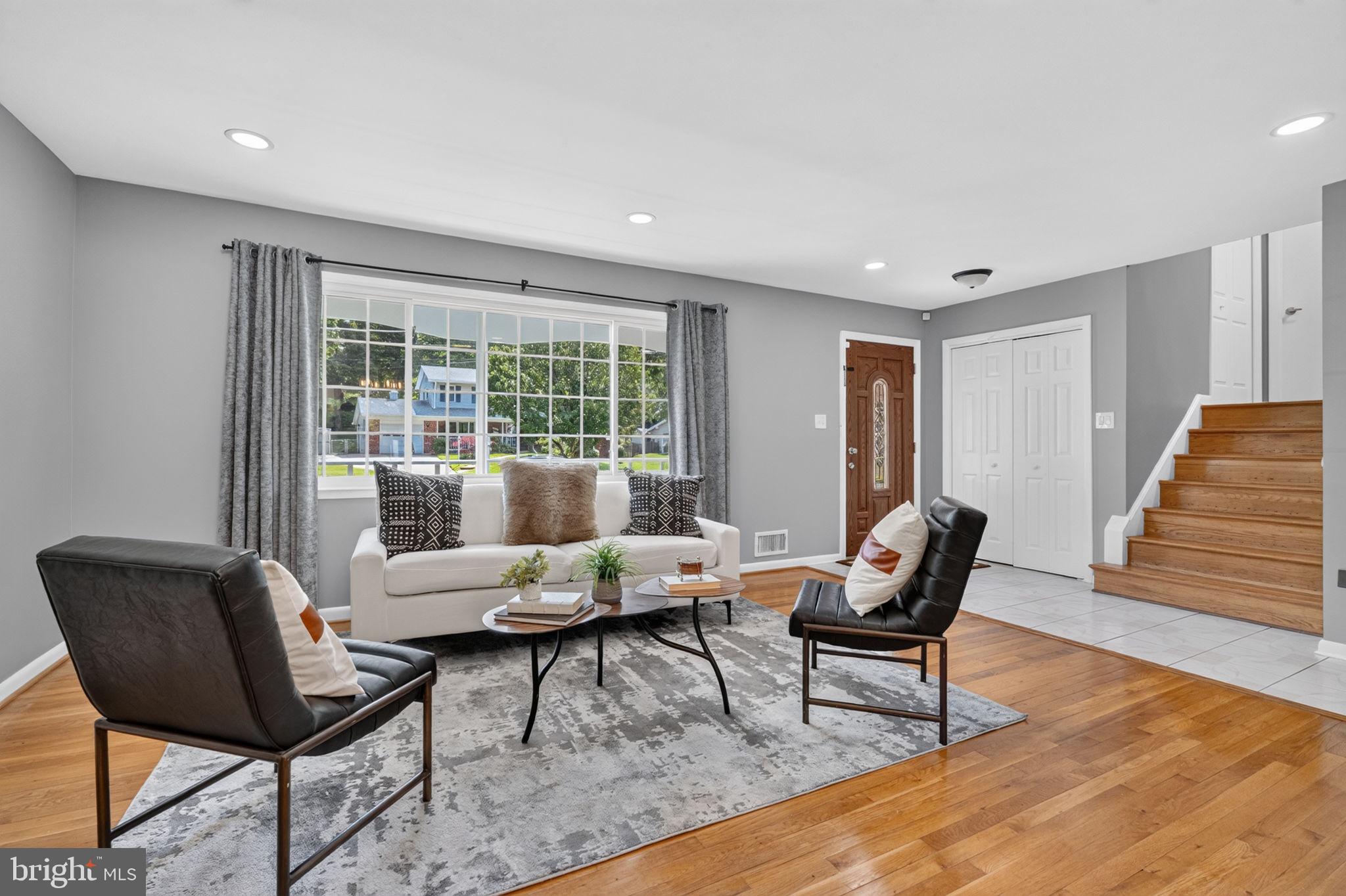 ROCK CREEK MANOR - Residential