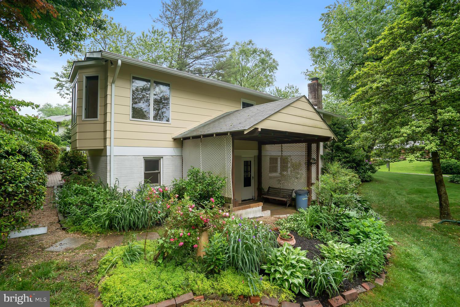 MILL CREEK TOWNE - Residential