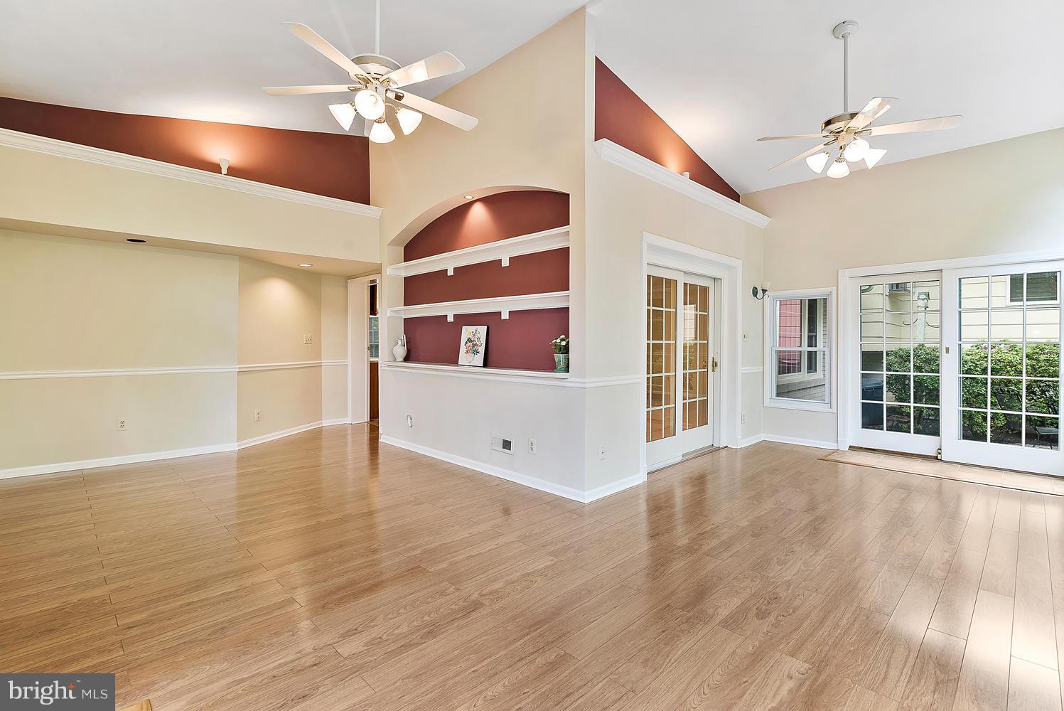 MILL CREEK TOWNE - Residential