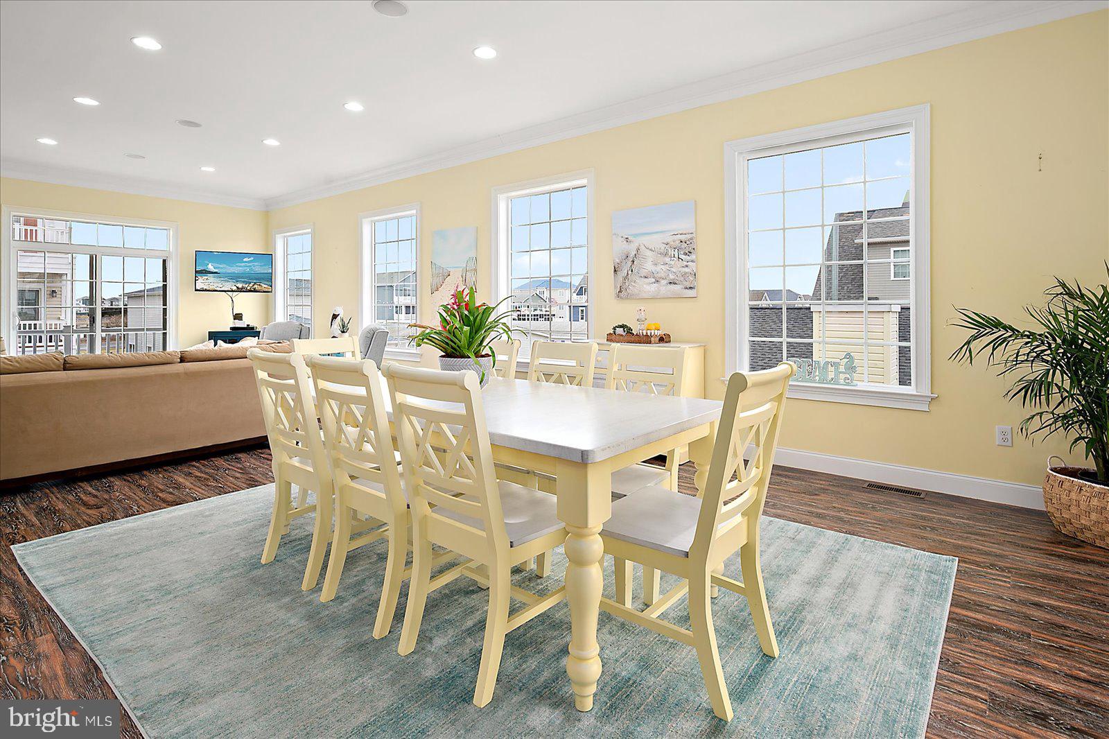 CAPE WINDSOR - Residential